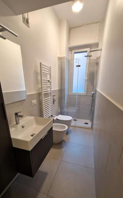 Monolocale Blu Studio Flat - Fondazione Prada, IEO, Duomo 15 minuti