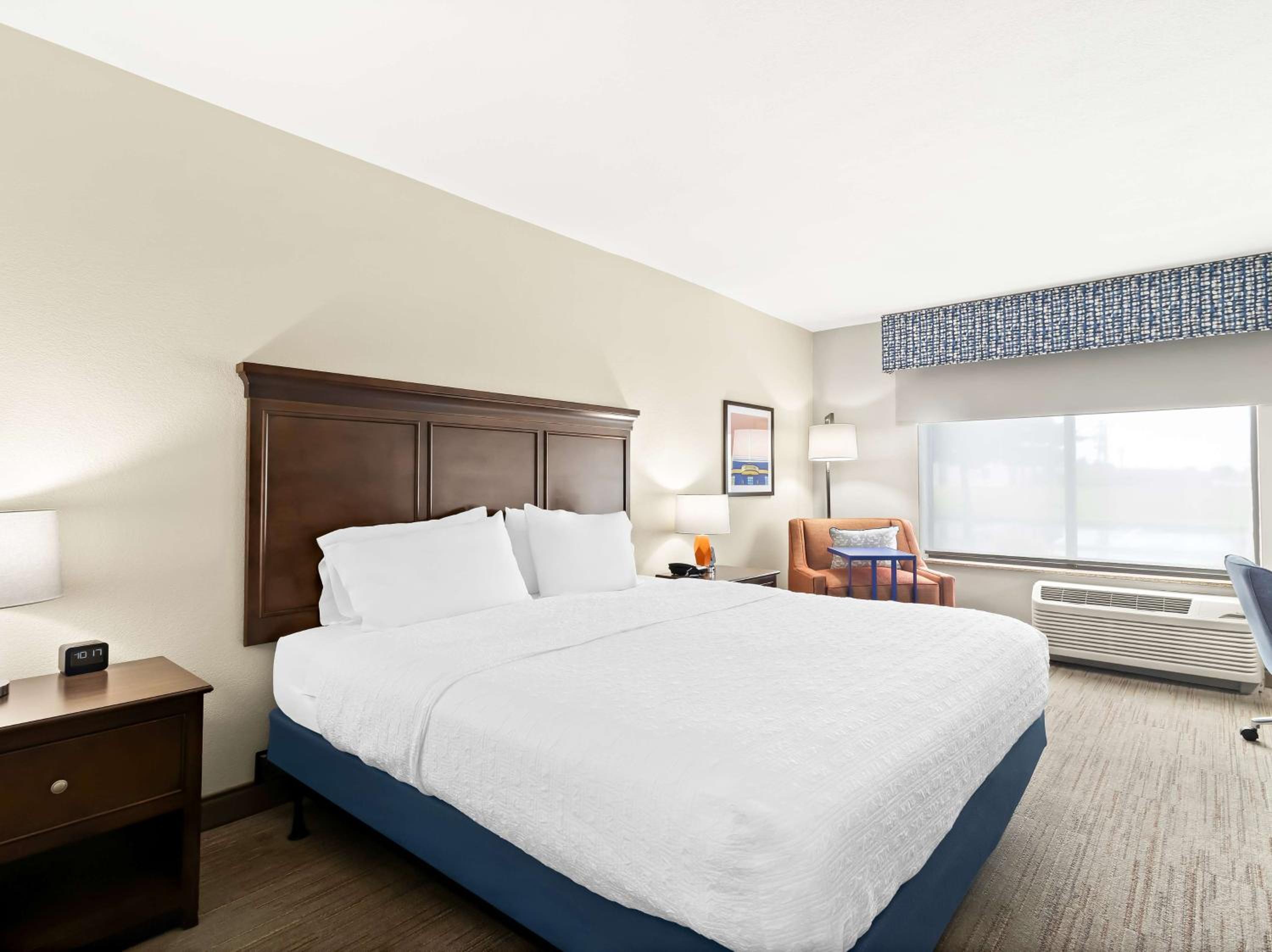 Blytheville Vacations - Hampton Inn Blytheville - Property Image 12