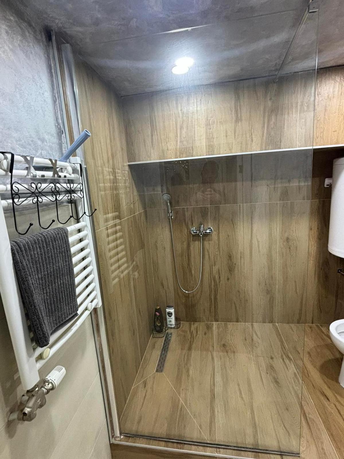 Apartman noc2