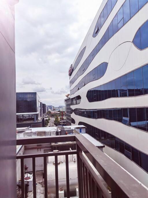 2 Bedroom near MOA S Residences view 3