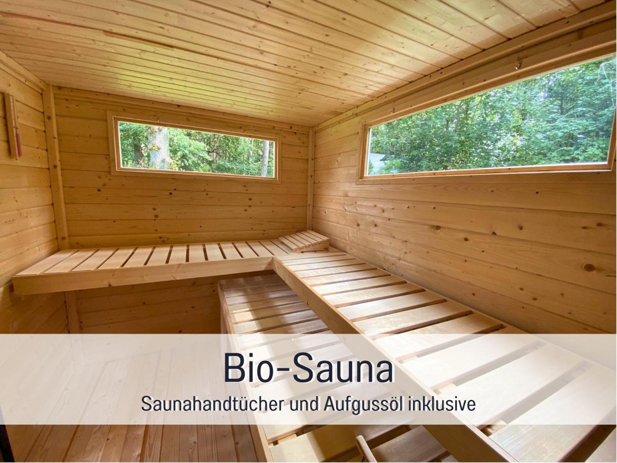 Strandhaus Mathea - ruhige Lage direkt am Fleesensee - Parkplatz, Kamin, Sauna - familienfreundlich - Property Image 38
