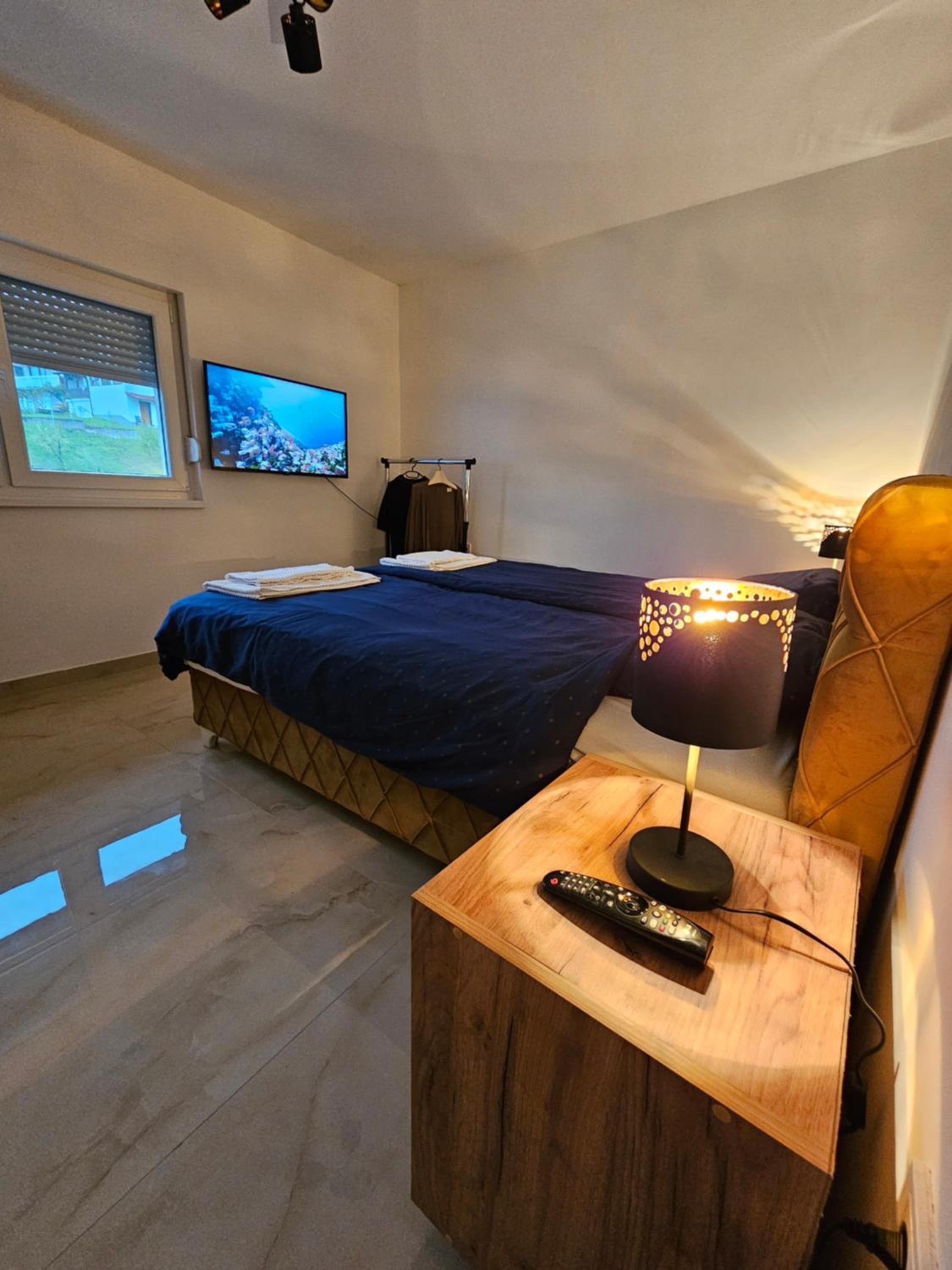 Skylight suite apartment