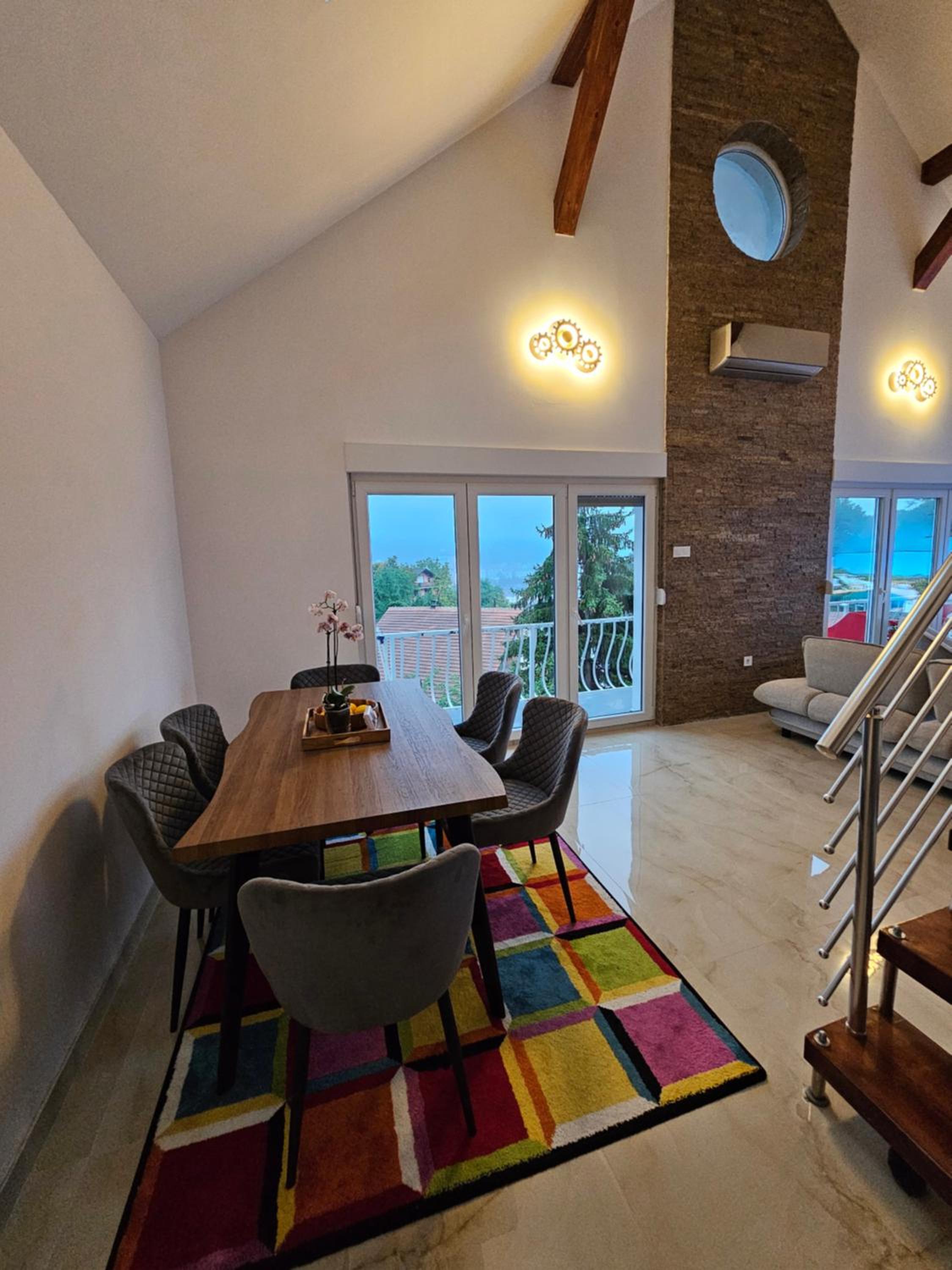 Skylight suite apartment