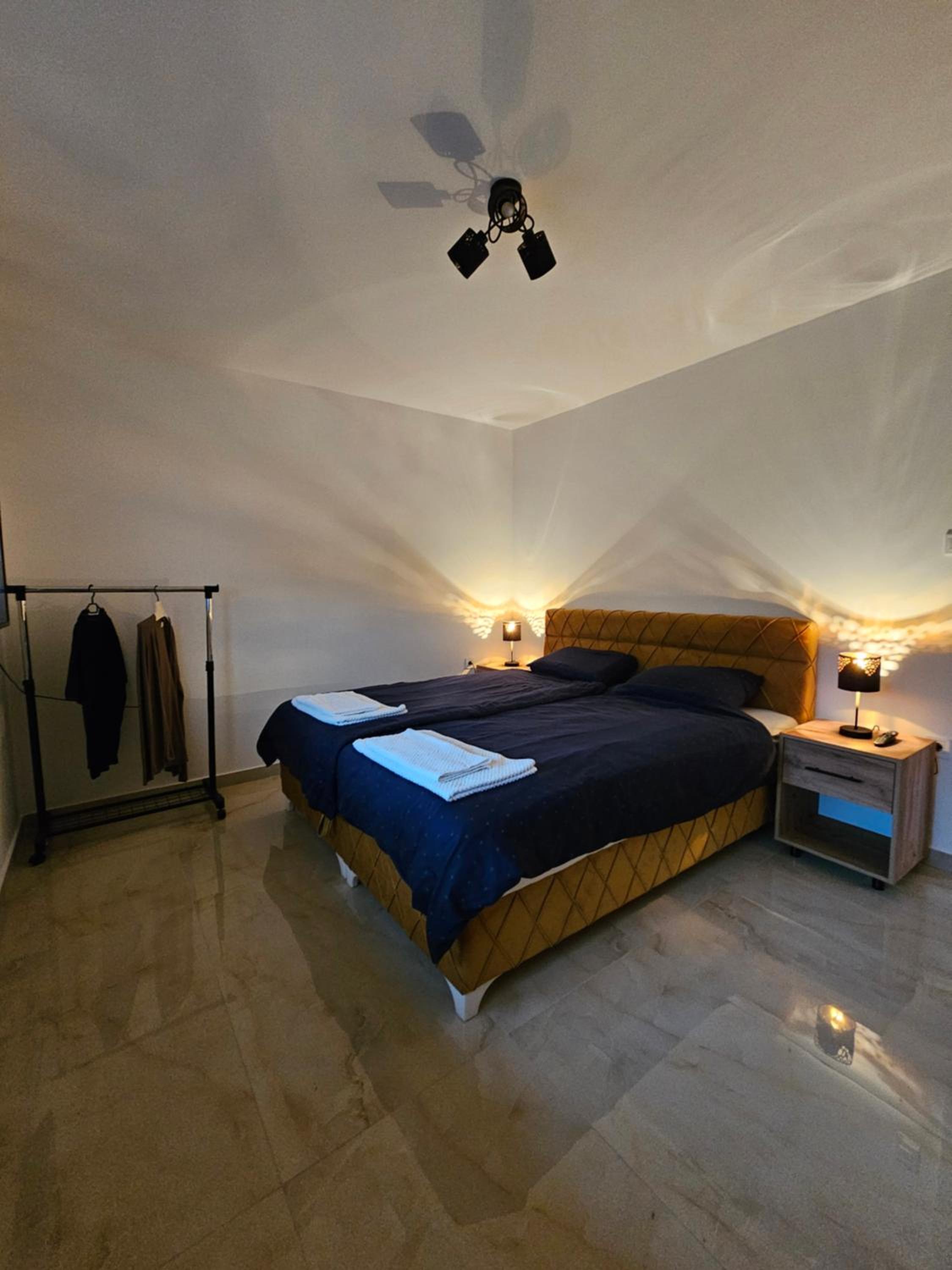 Skylight suite apartment