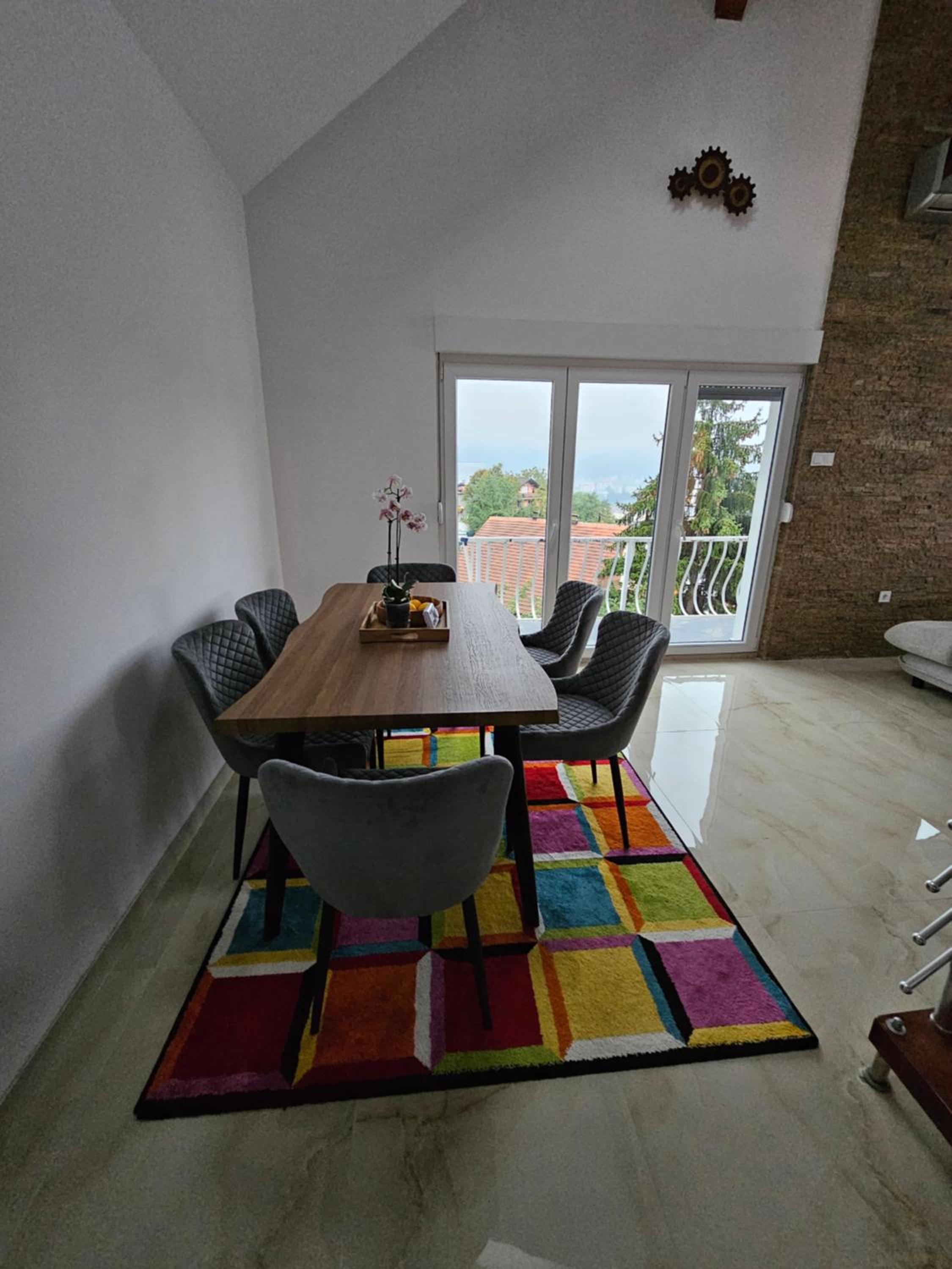 Skylight suite apartment