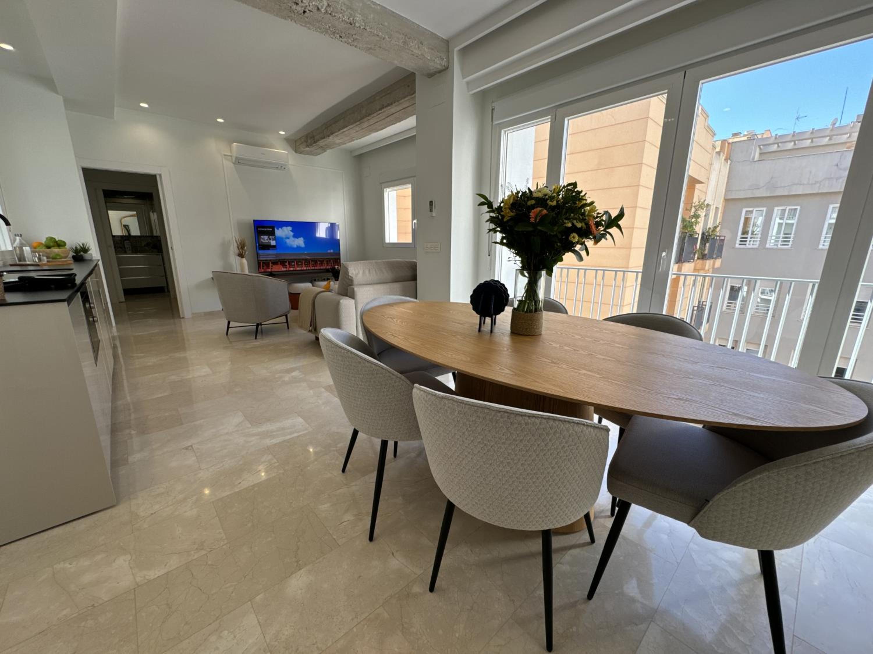 Navas 102 Cosmopolitan Loft