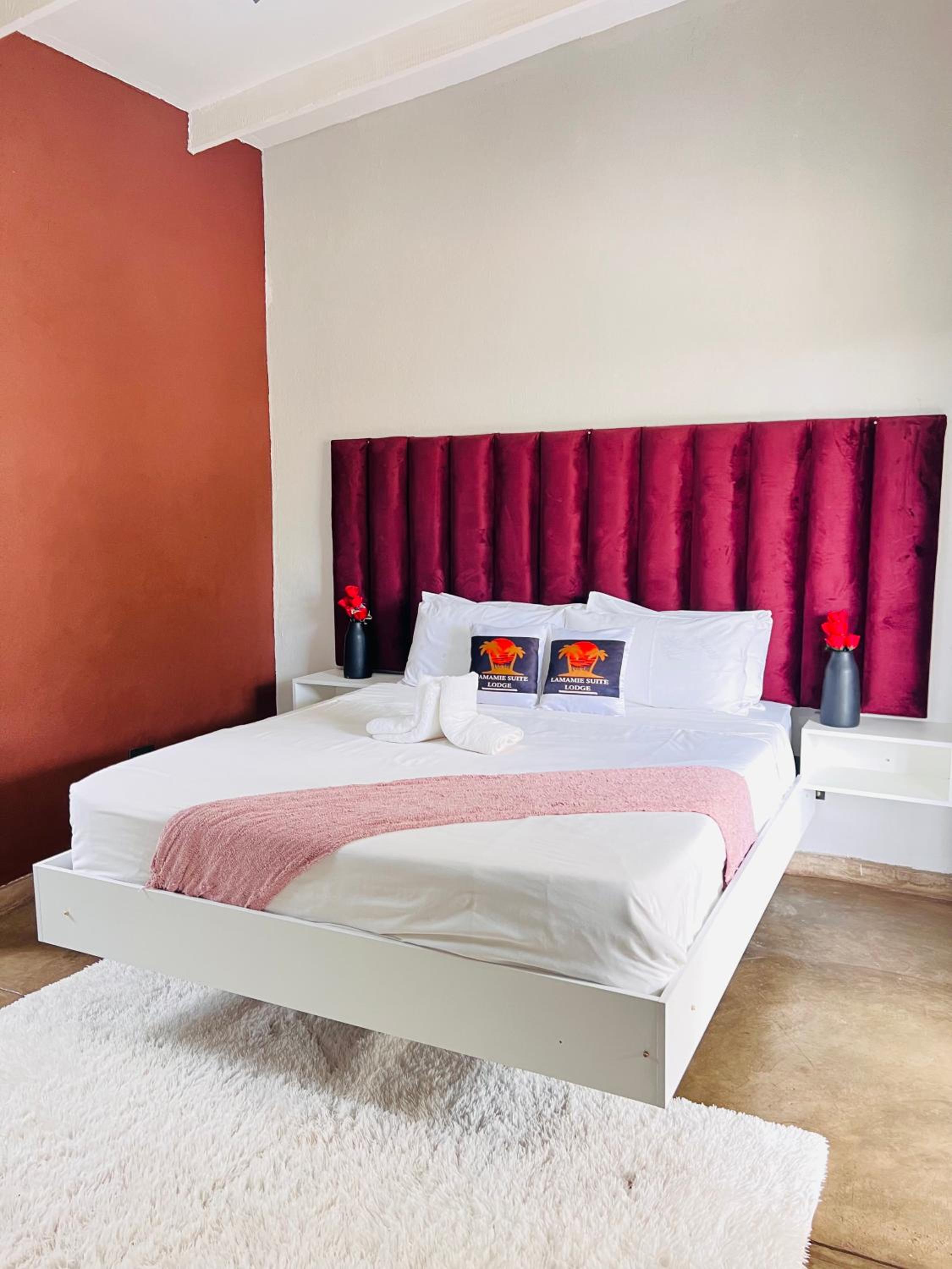 Lamamie Suite Lodge