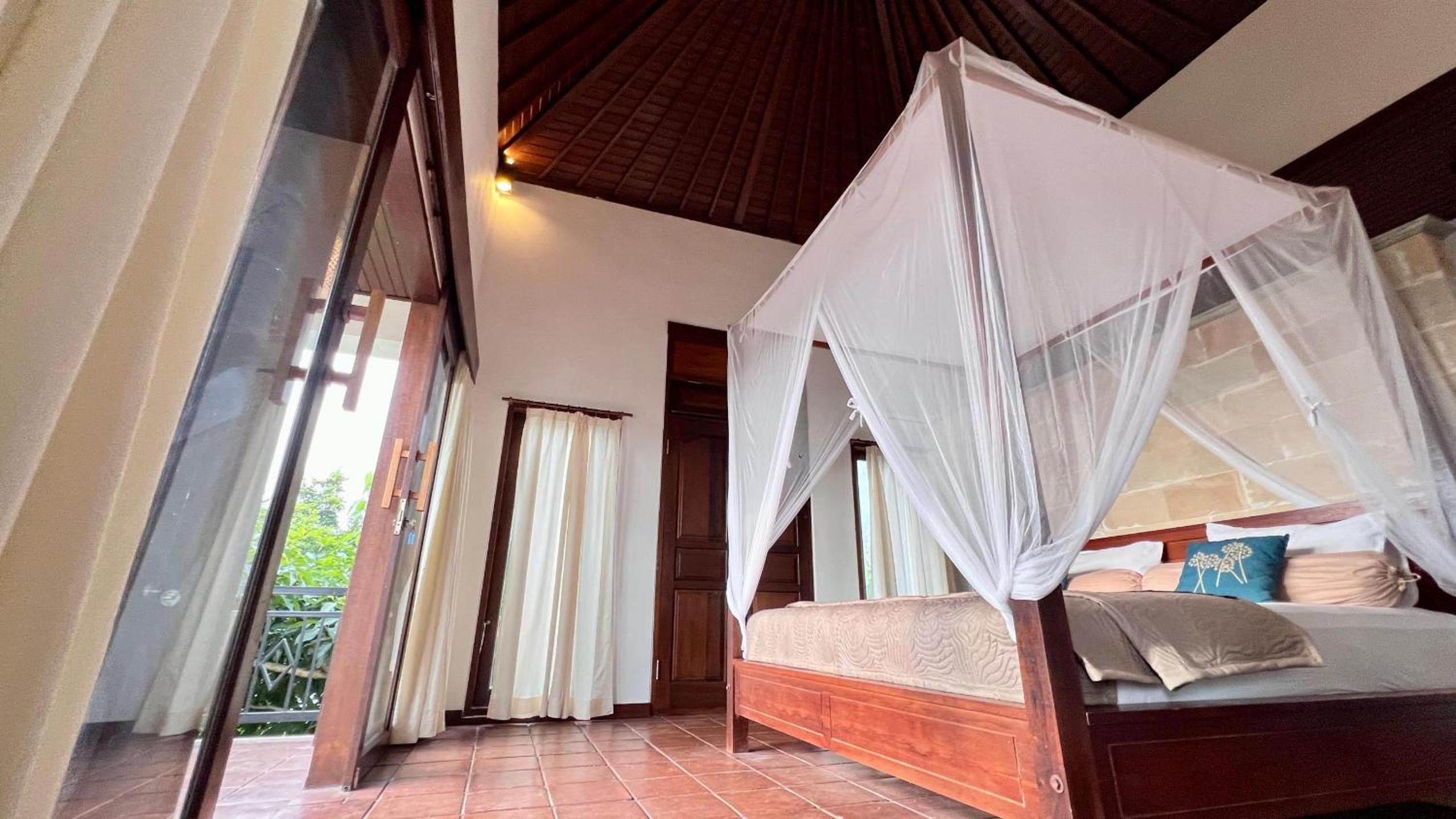Villa Dugul view 3
