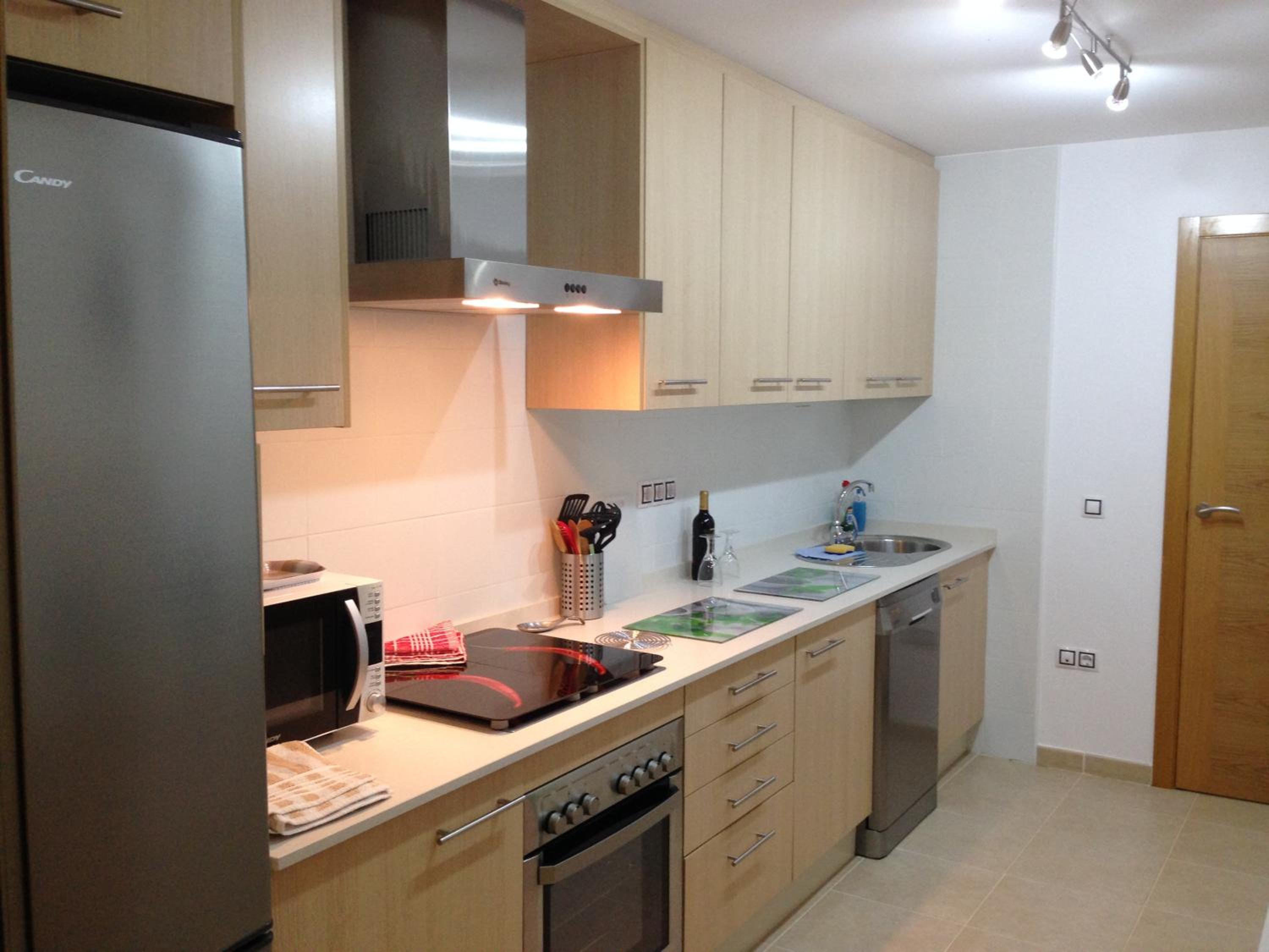 VV Registered Spacious Superb South facing apartment