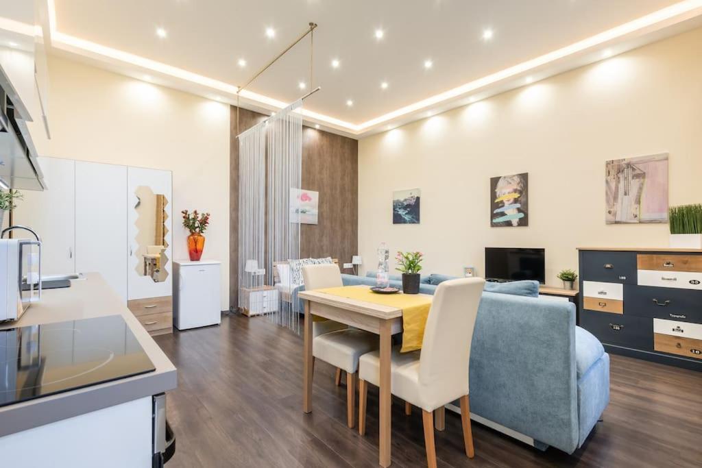 Zippy Home of Harmony view 5