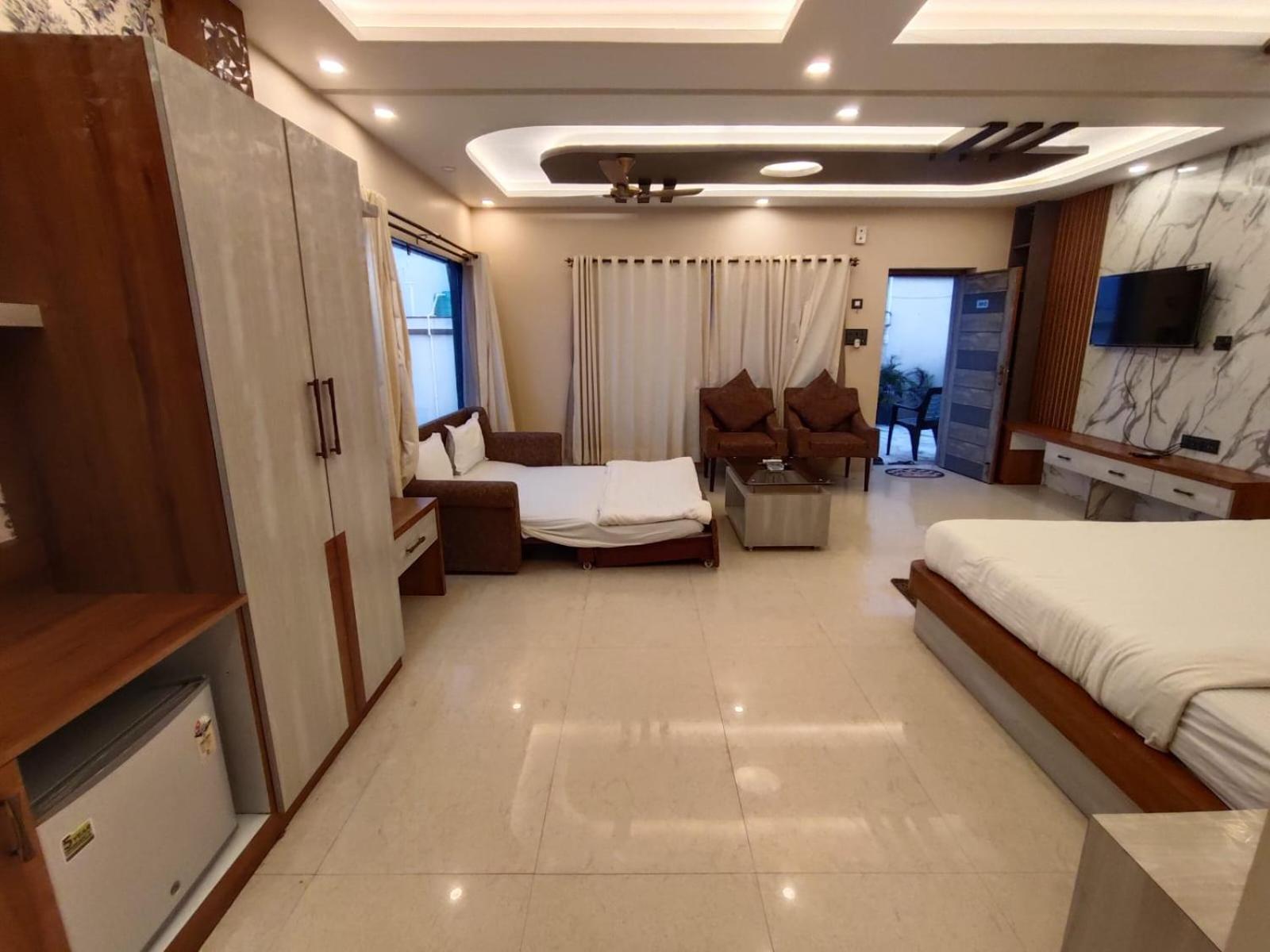 Royal Of Sea Resort