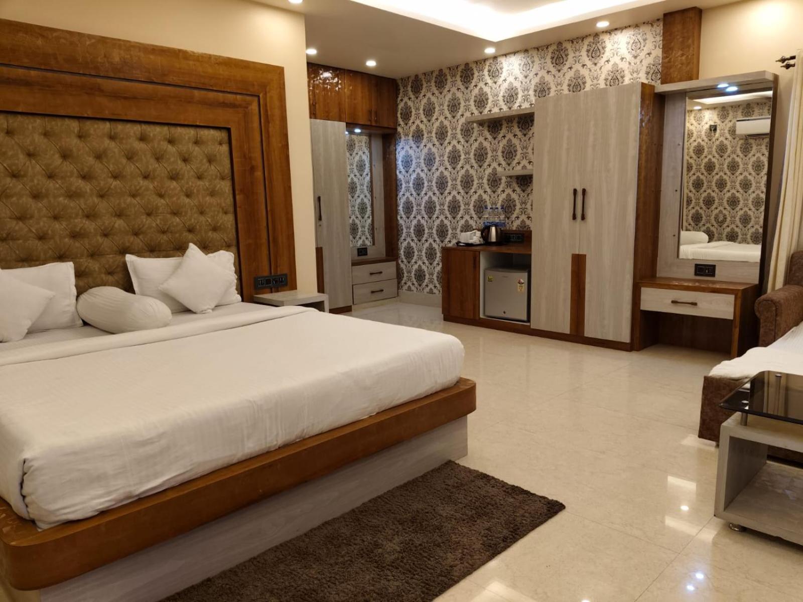 Royal Of Sea Resort
