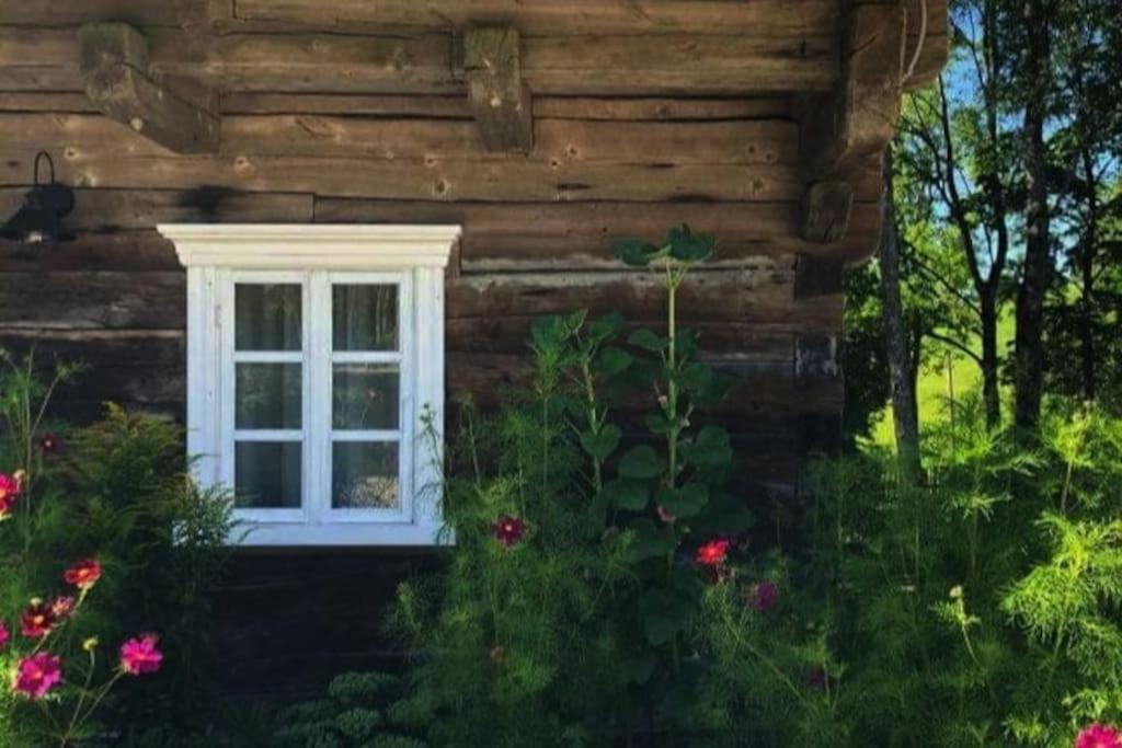 An authentic granary