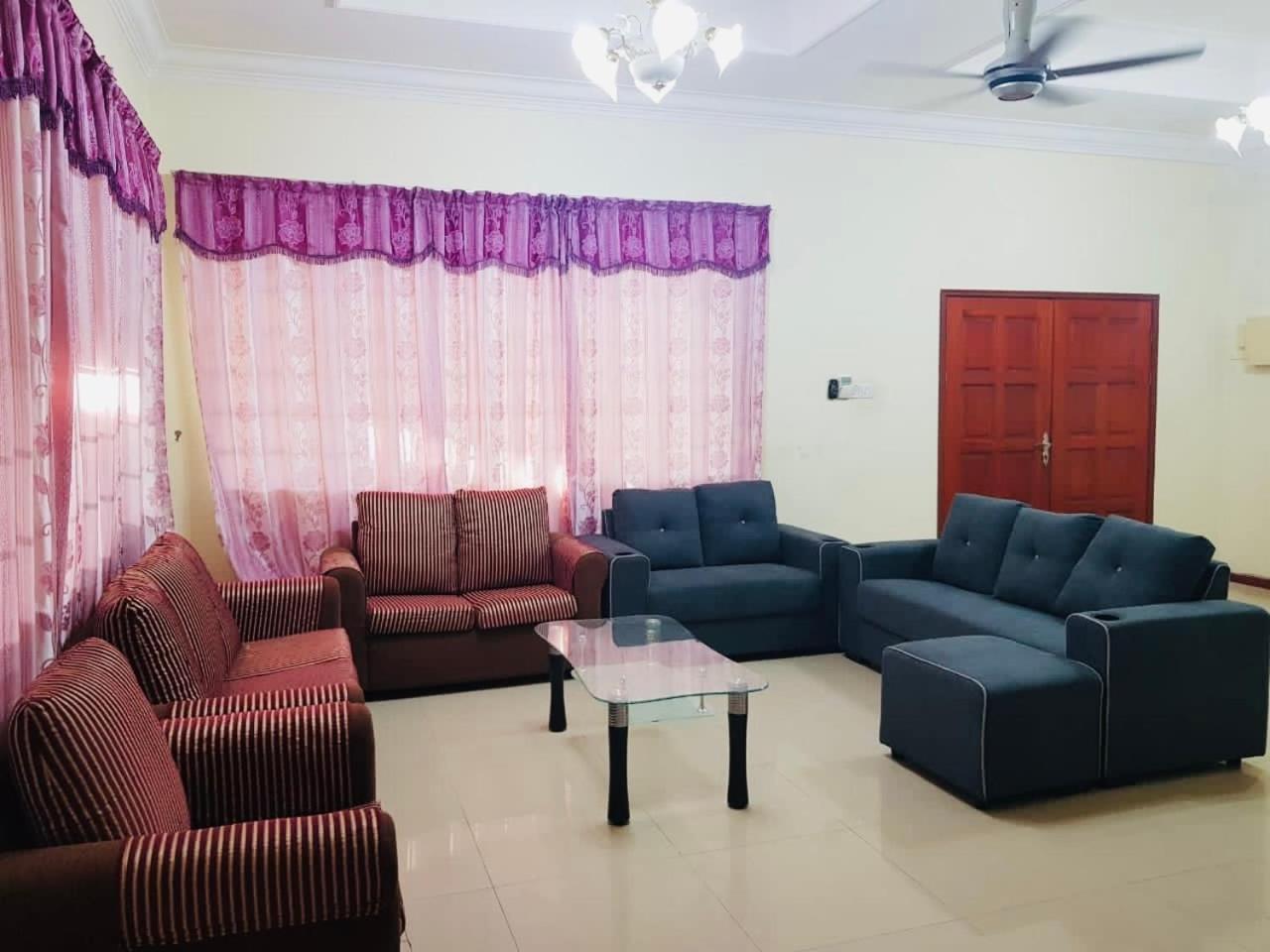 Spacious Semi-D Taman Terus Homestay photo 7