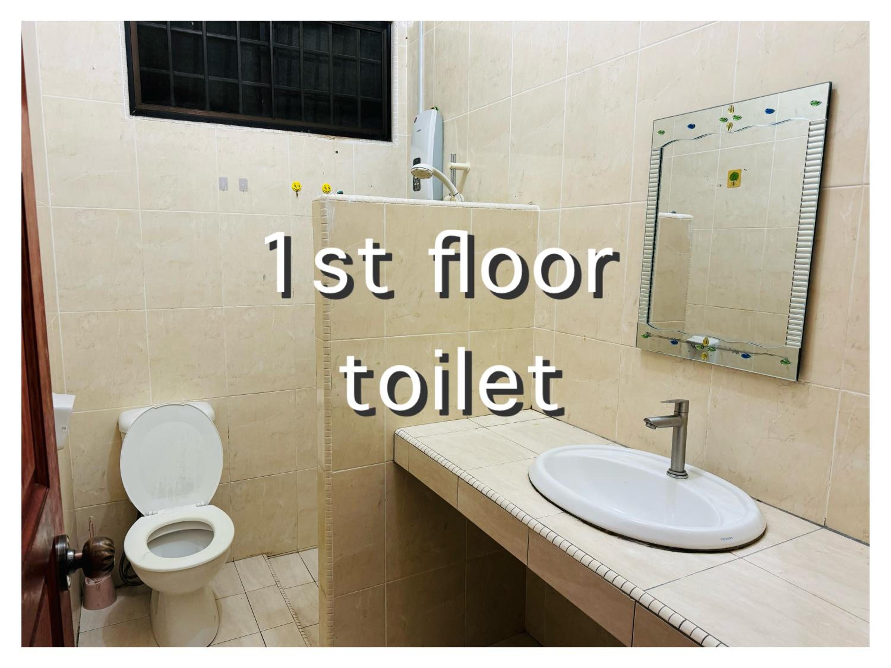 Spacious Semi-D Taman Terus Homestay photo 4