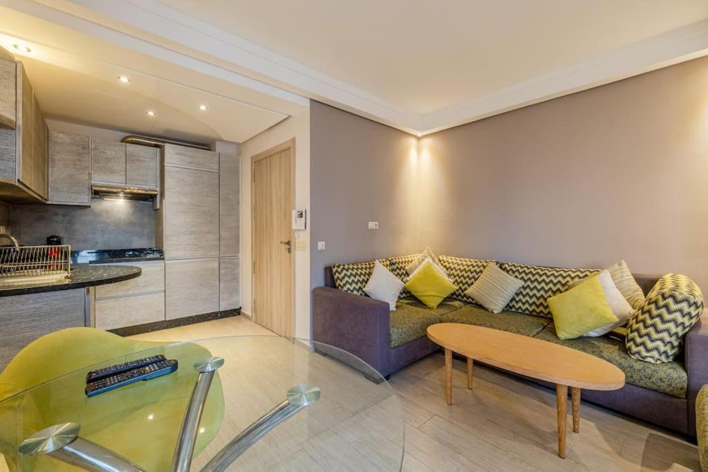 Cozy and luxurious appartment Swimming pool Center of Marrakech view 3