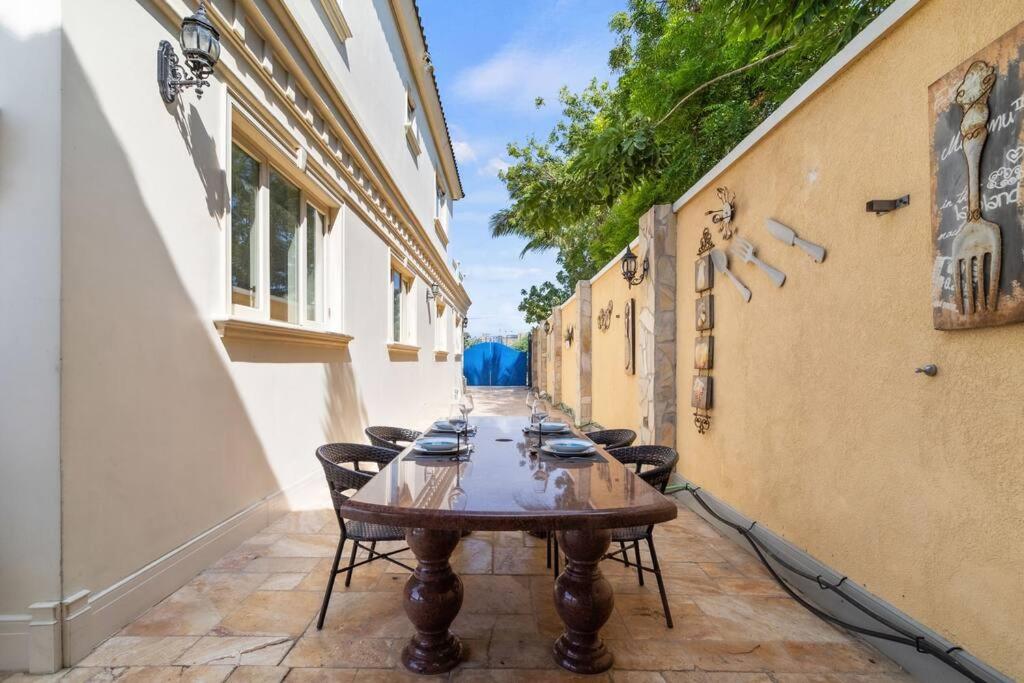 La Casa Piu Bella where the customer is king