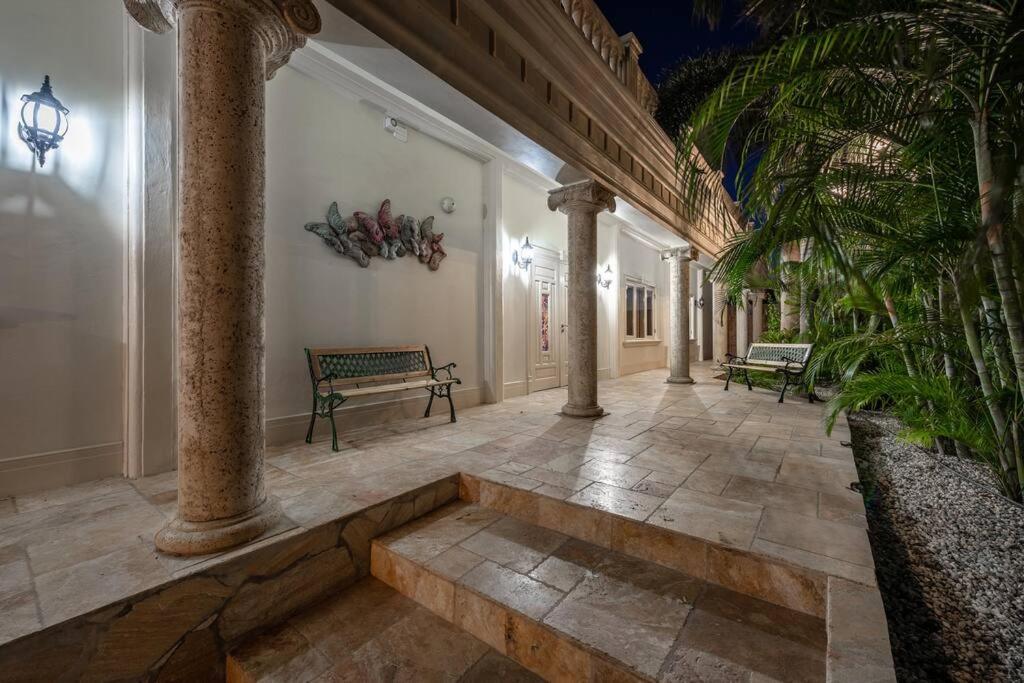 La Casa Piu Bella where the customer is king