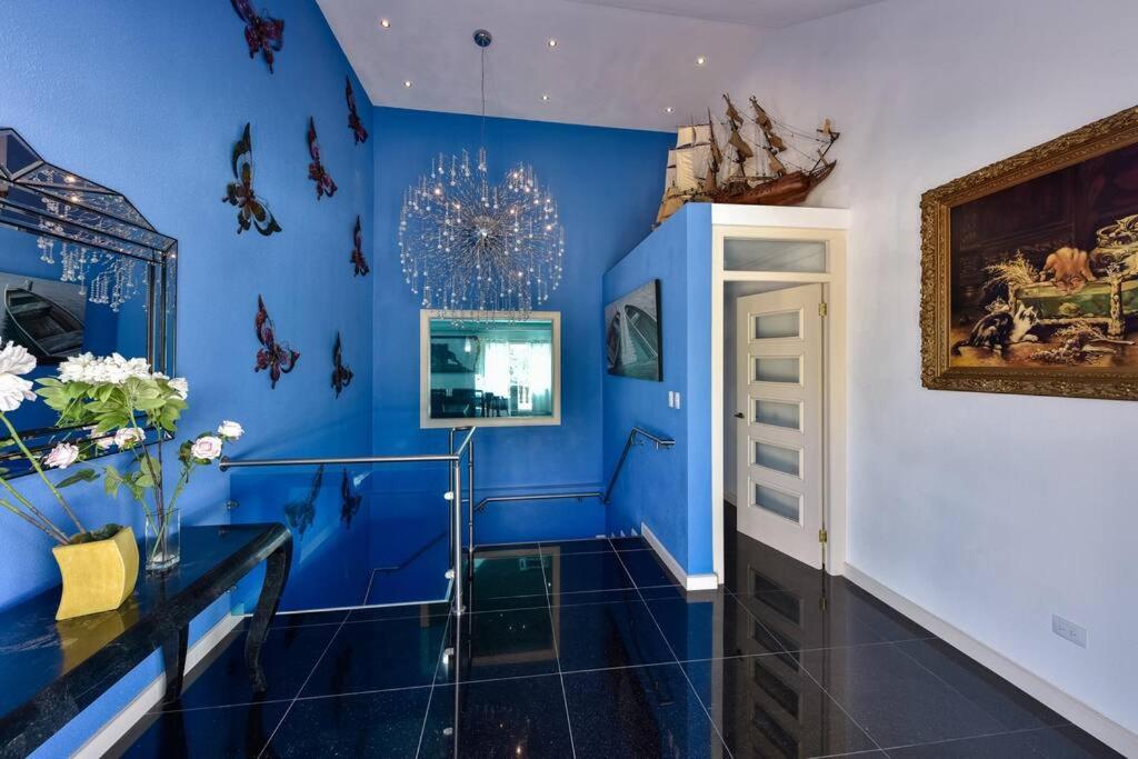 La Casa Piu Bella where the customer is king