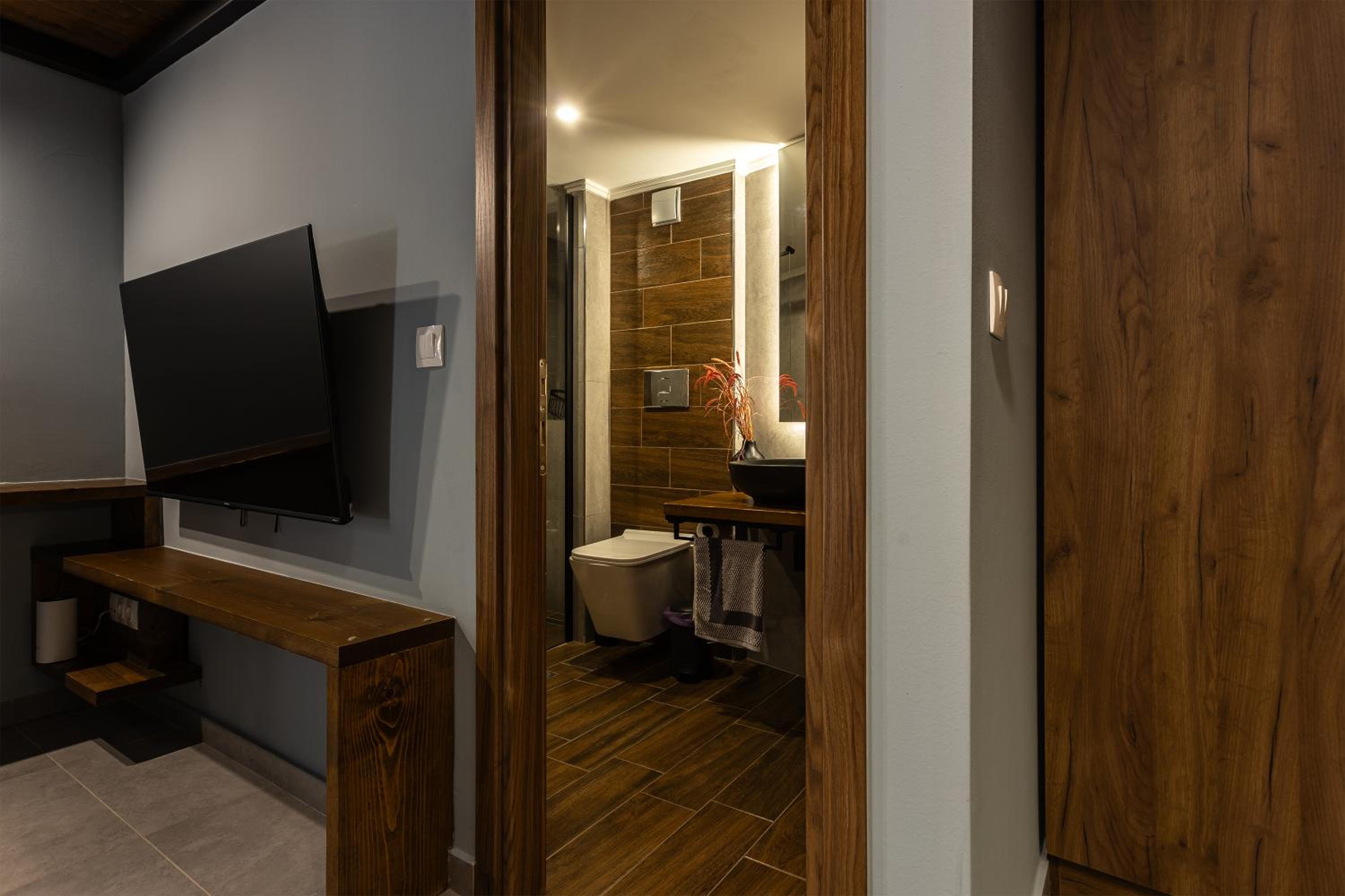 Wooden Suites