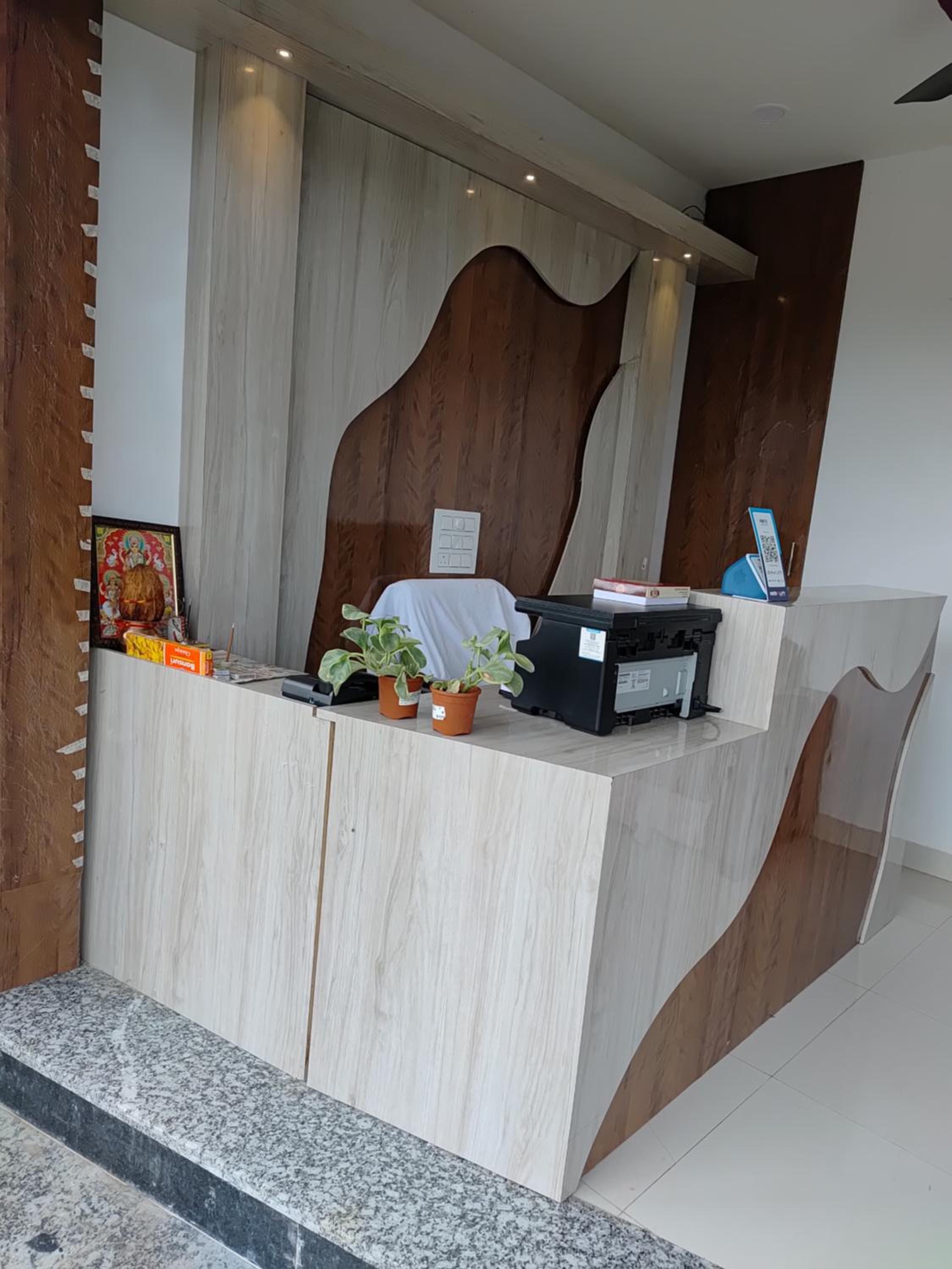 Hotel shree