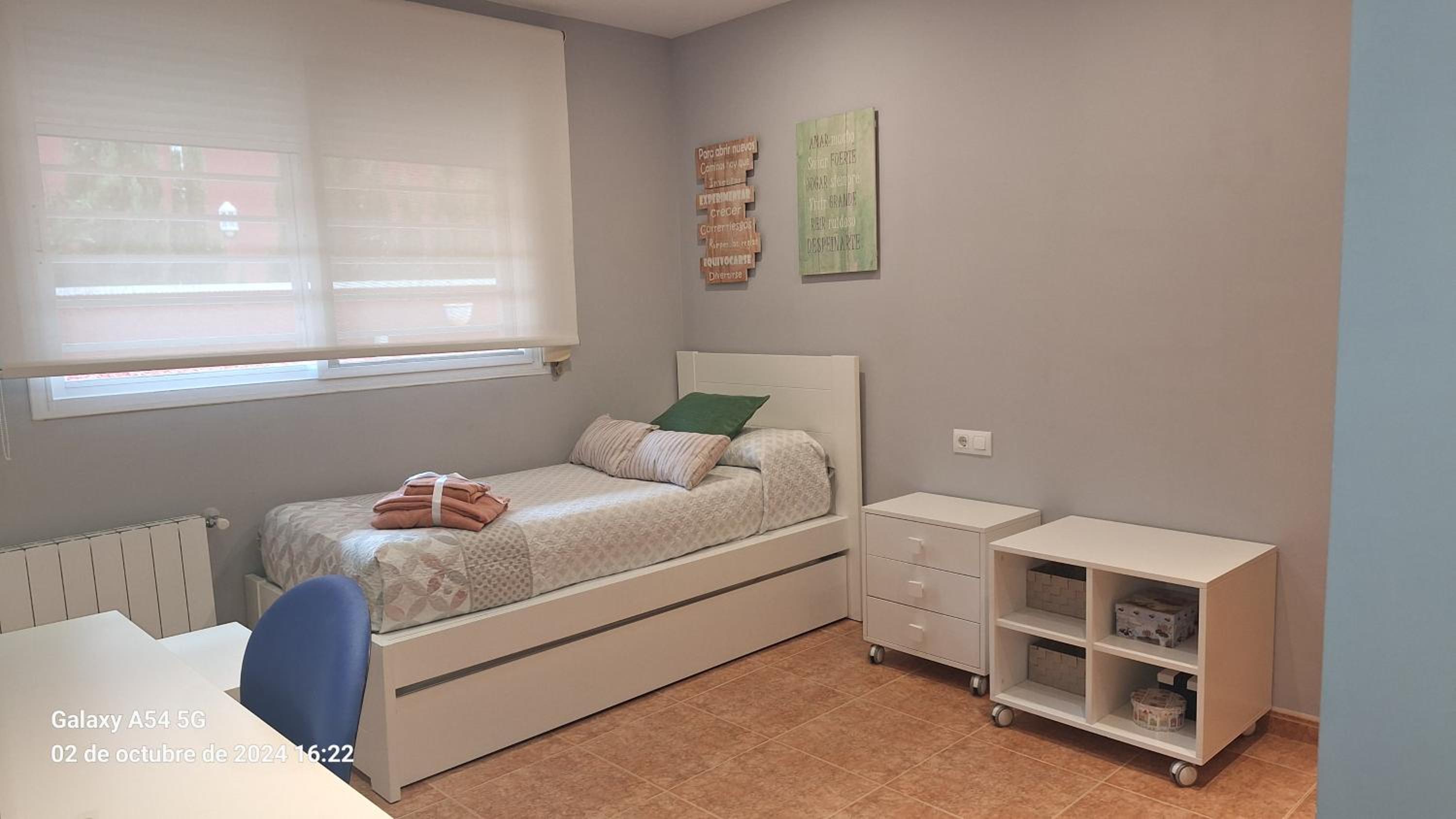 Chalet con piscina en Liria
