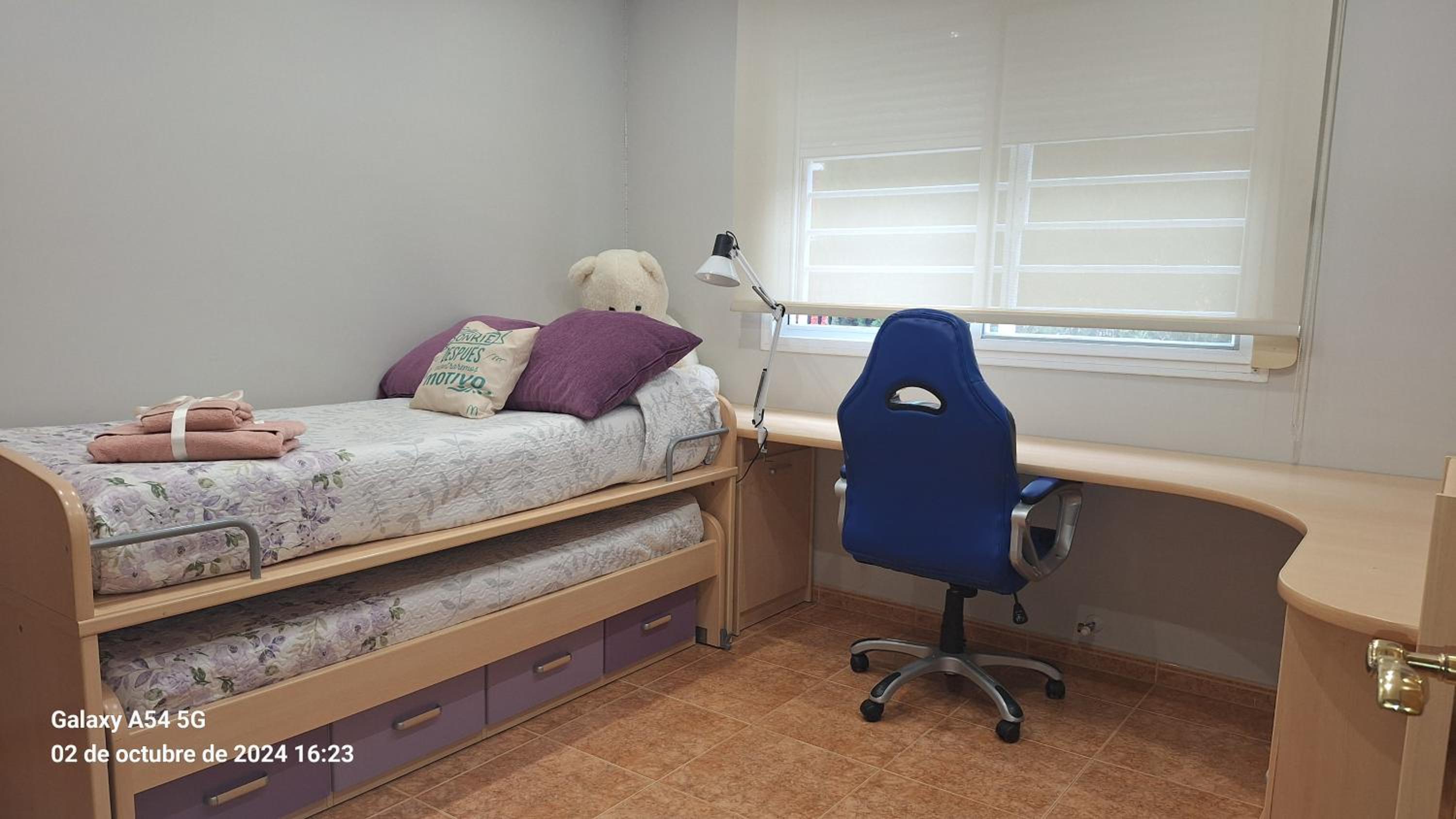Chalet con piscina en Liria