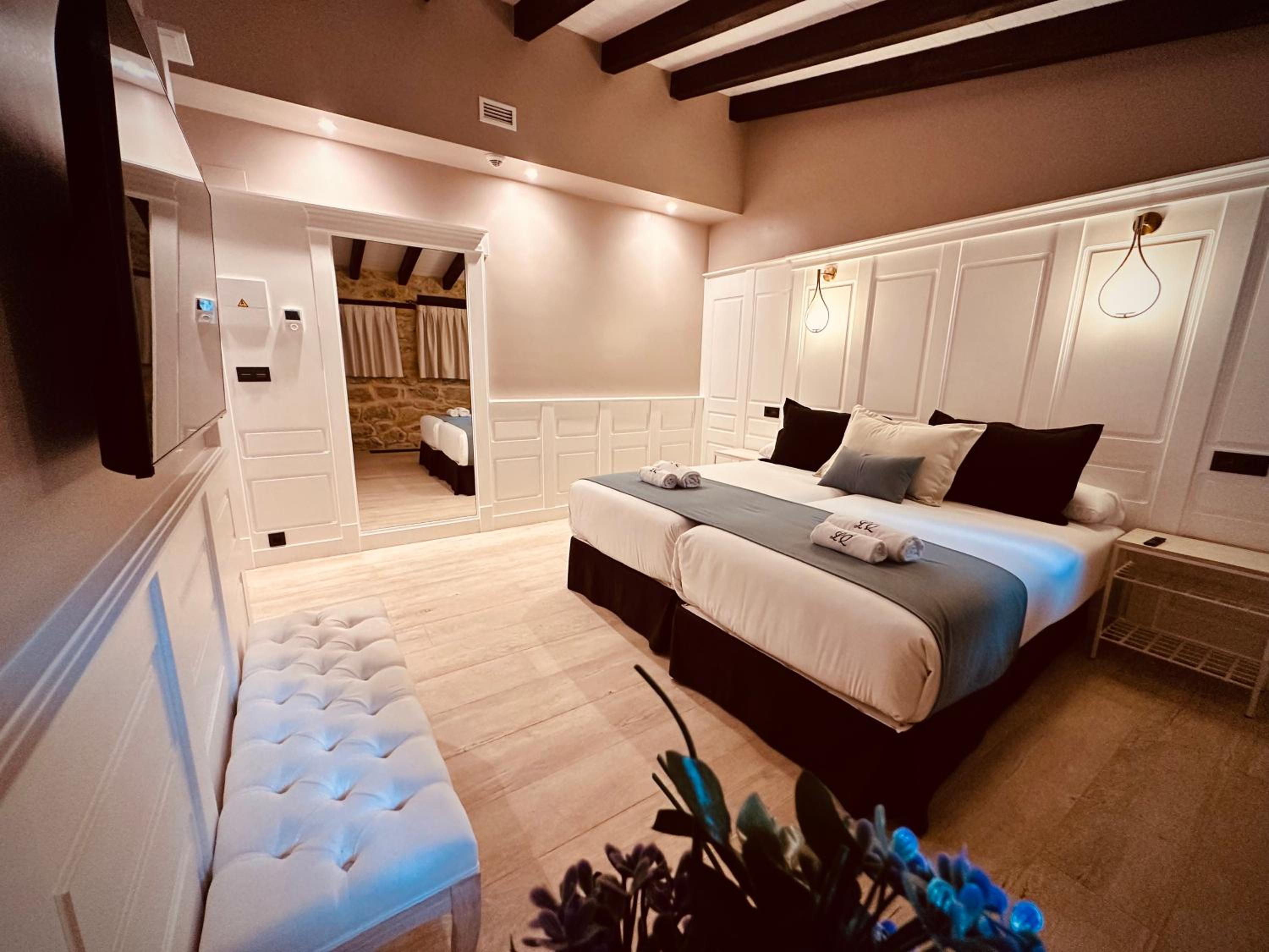 La Quinta Luxury Palace