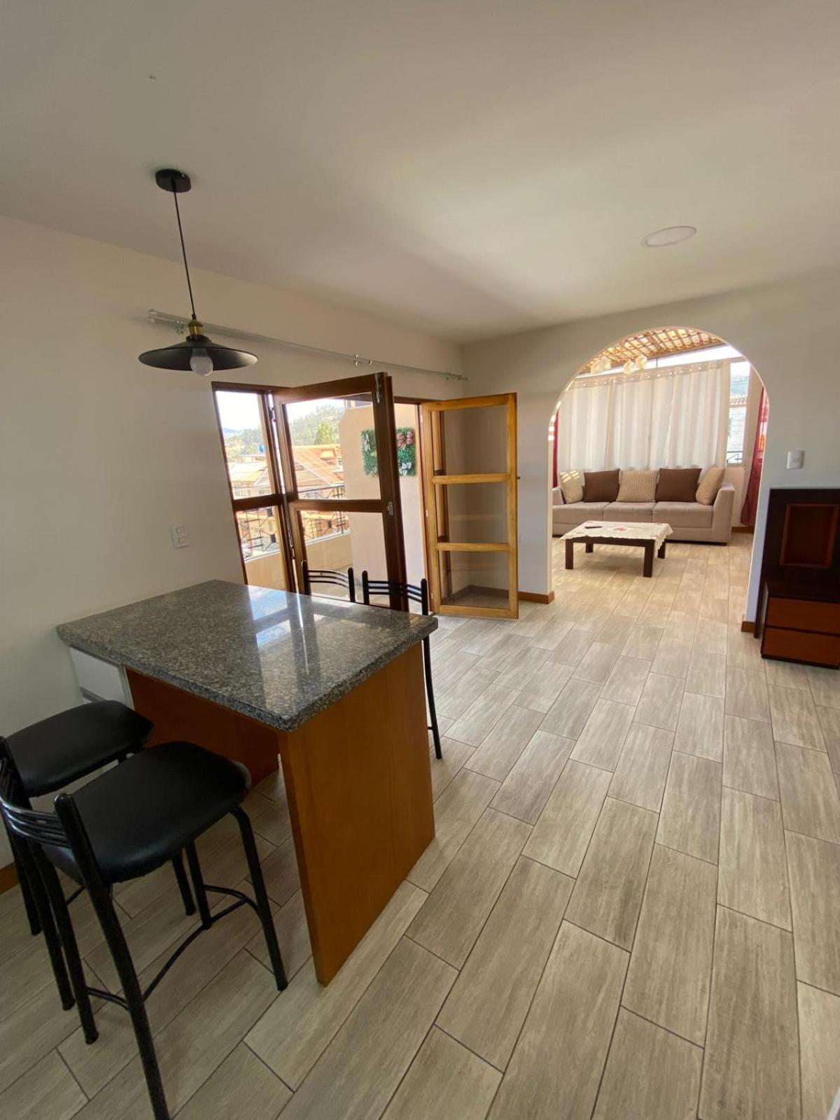 Encantador Departamento con Terraza y muebles elegantes VII