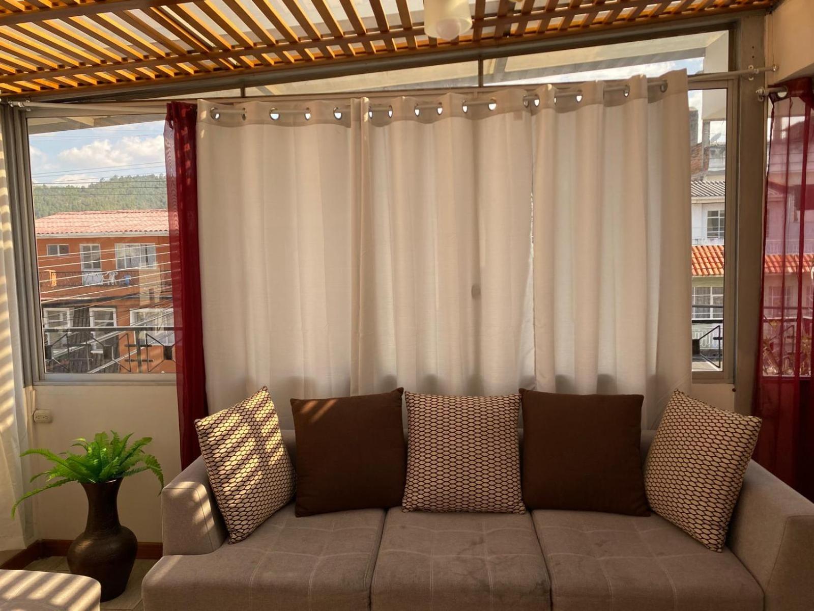Encantador Departamento con Terraza y muebles elegantes VII