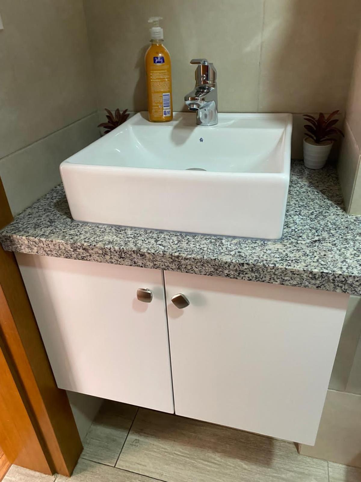 Encantador Departamento con Terraza y muebles elegantes VII