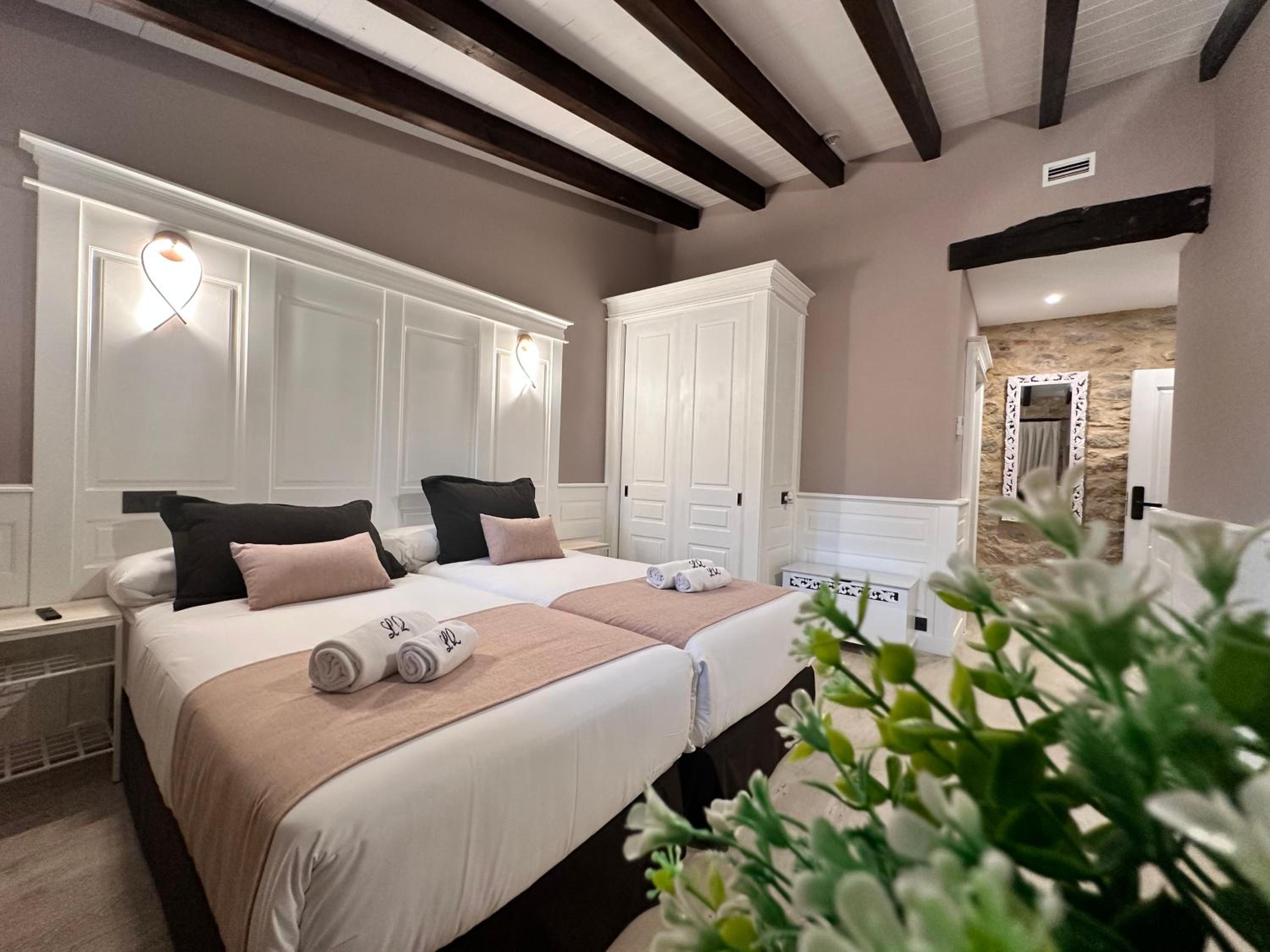 La Quinta Luxury Palace