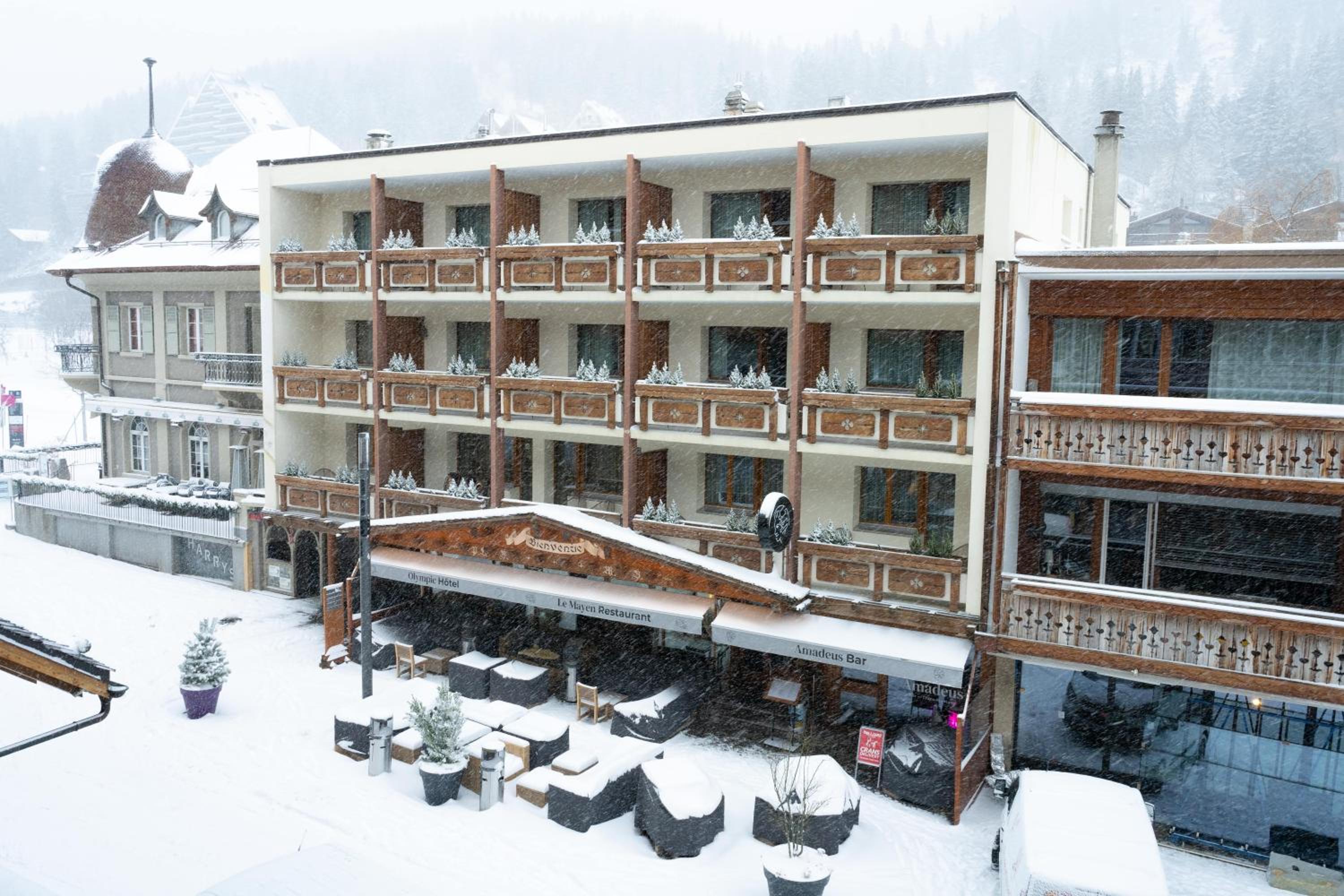 Hotel Olympic - Montana Center - Image 1