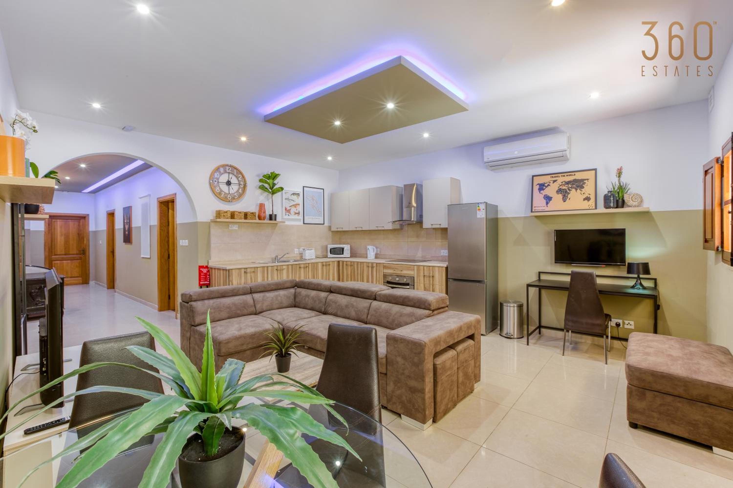 Modern 2BR Apt with backyard in vibrant St Julians by 360 Estates — St Julian's