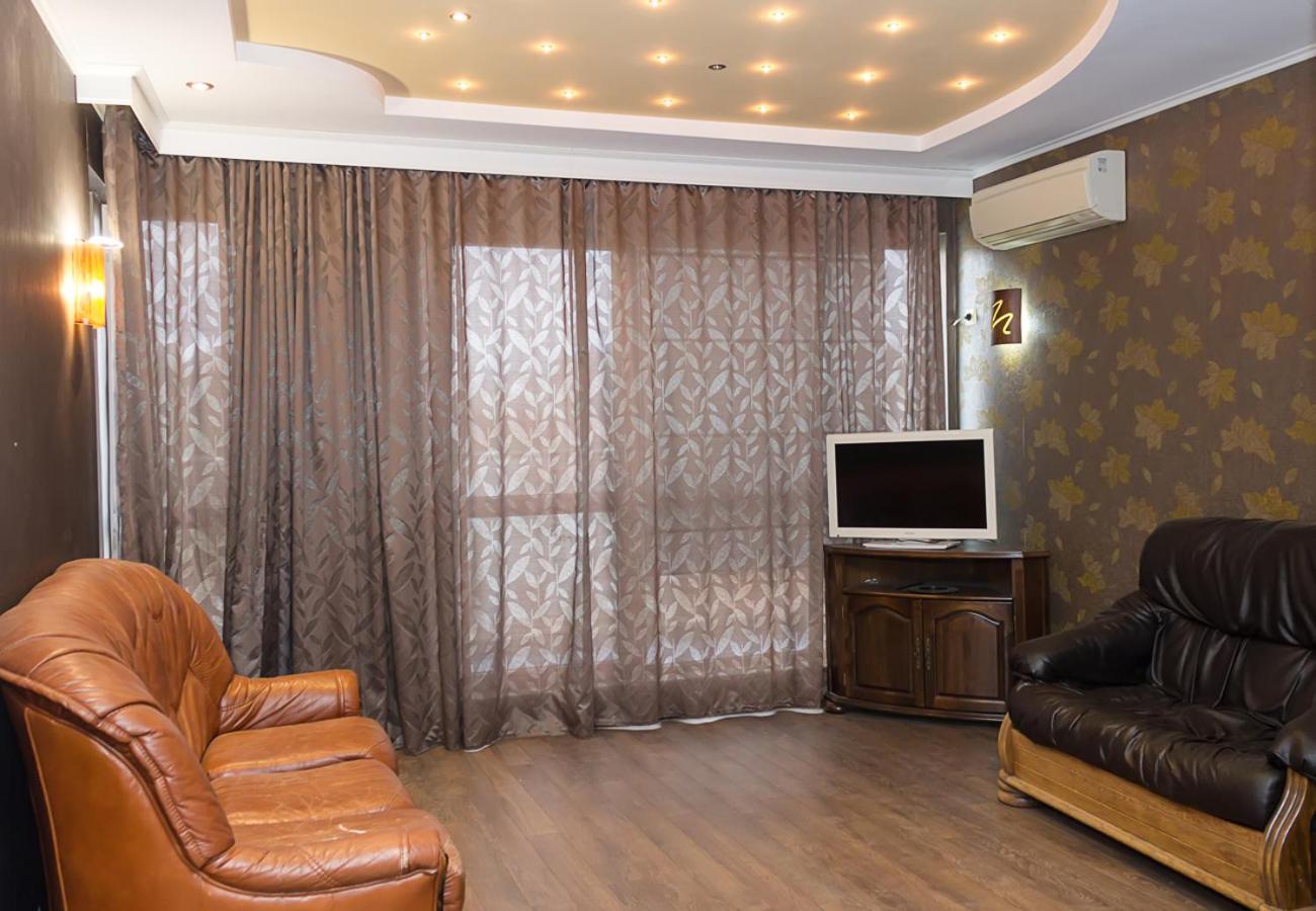 Peaceful Three-Bedroom in Briz, Varna by Flat Mаnаger