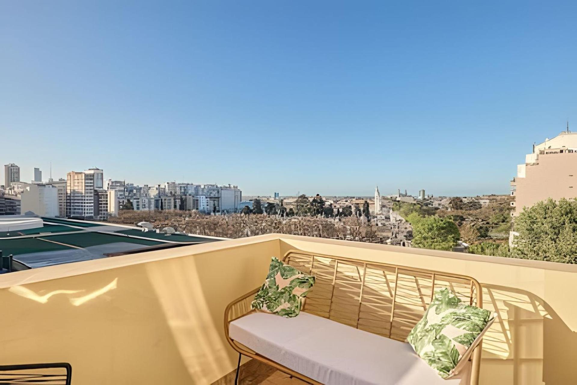 Terraza Privada con Jacuzzi y Parrilla en Recoleta