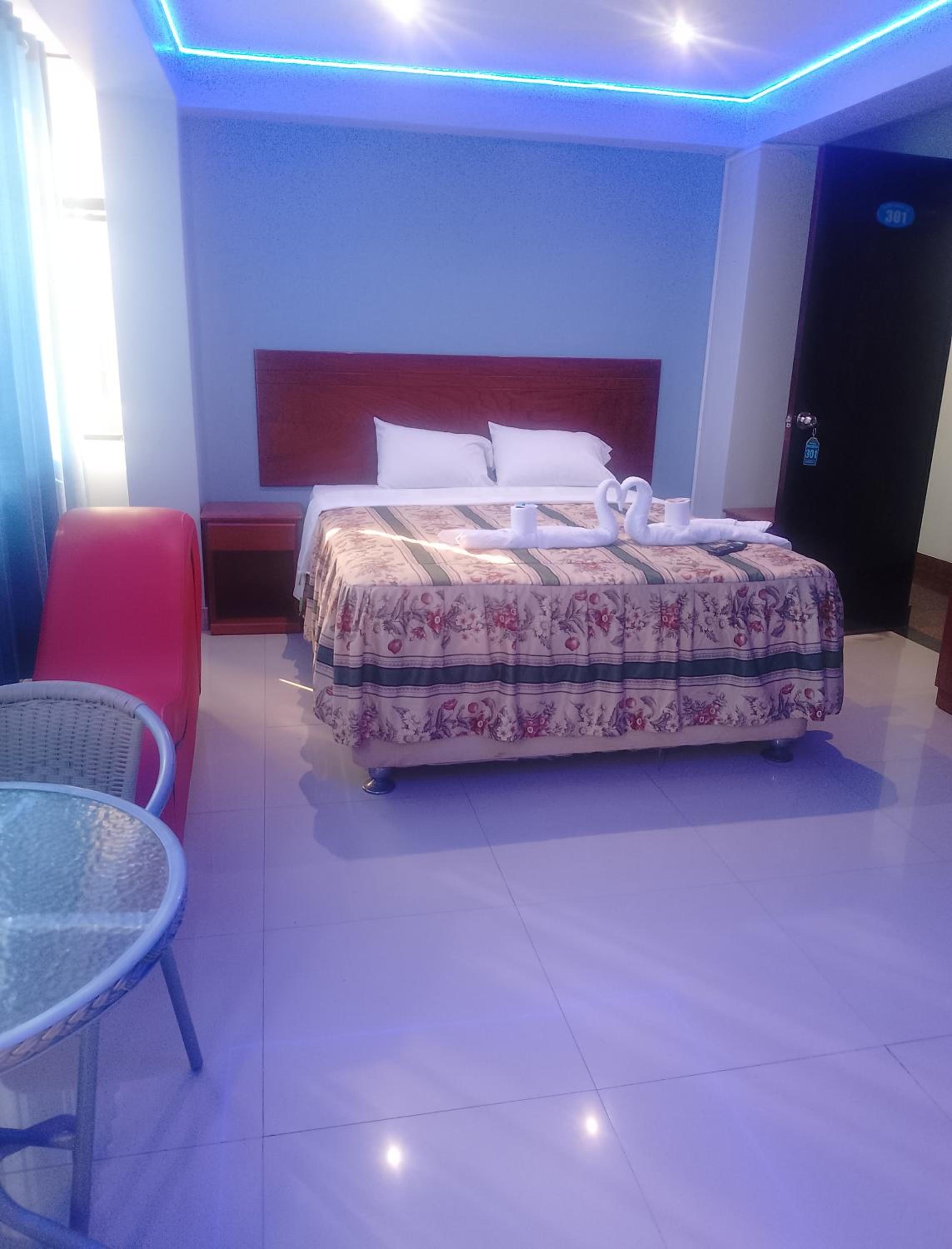 Hostal Gloria view 3