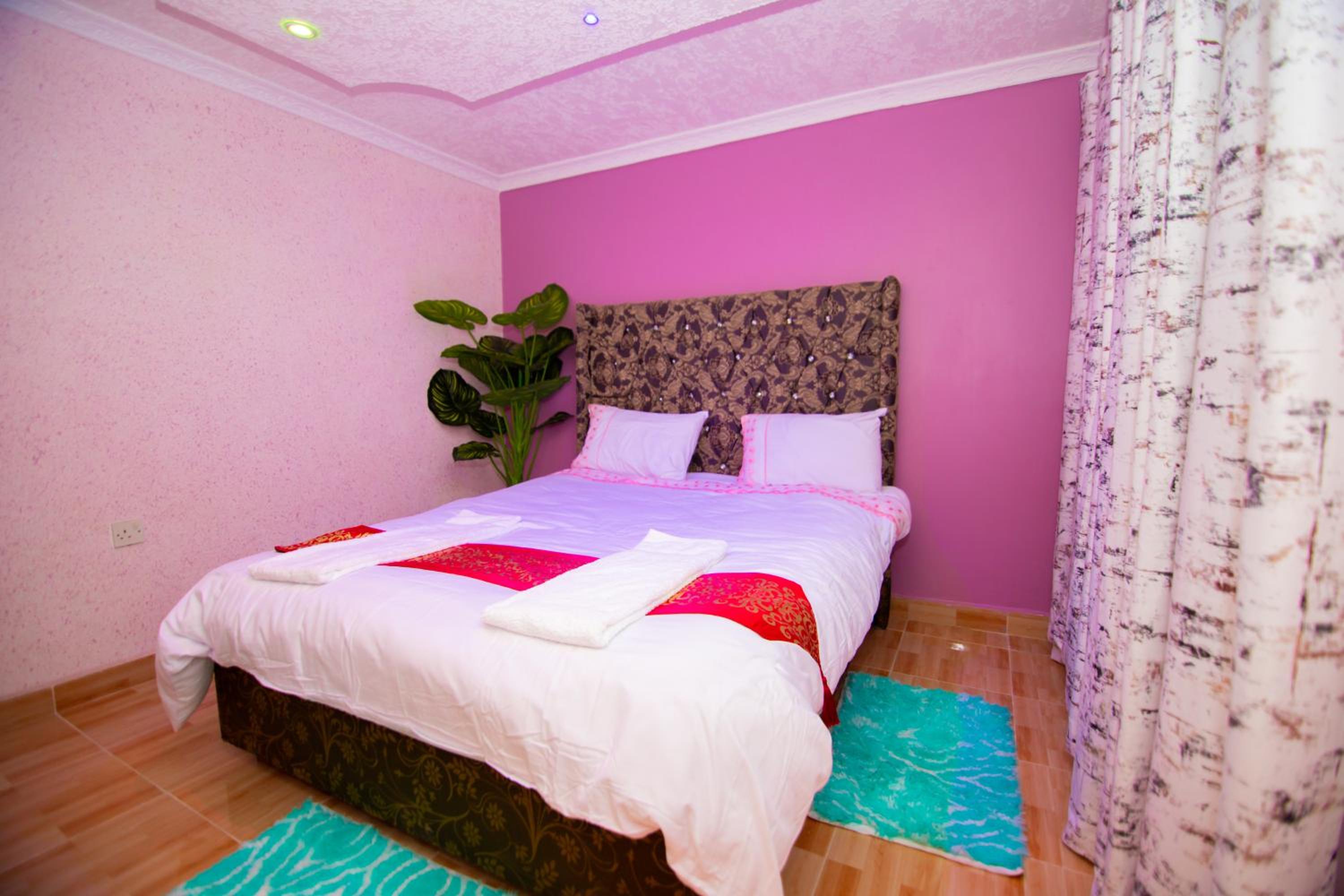 Comfortable Two-Bedroom Vacation Home view 2