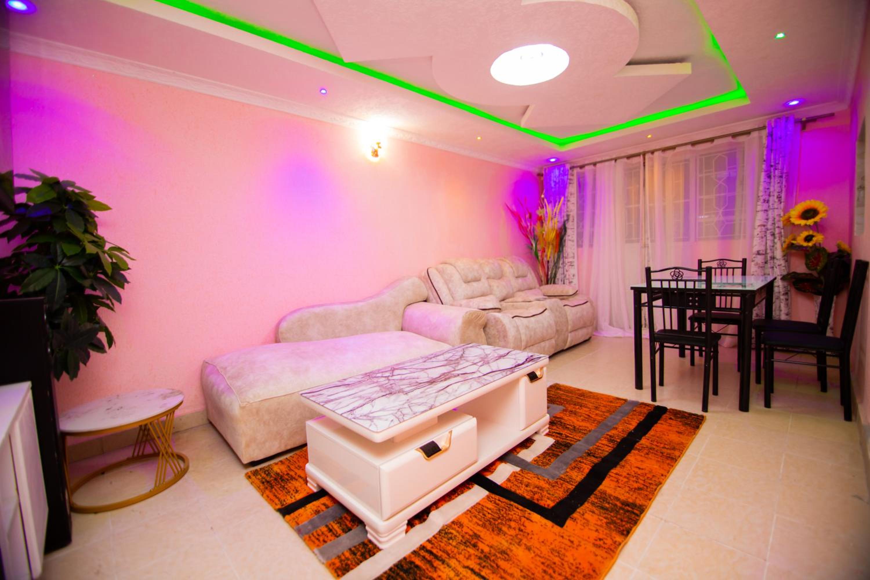 Comfortable Two-Bedroom Vacation Home view 5