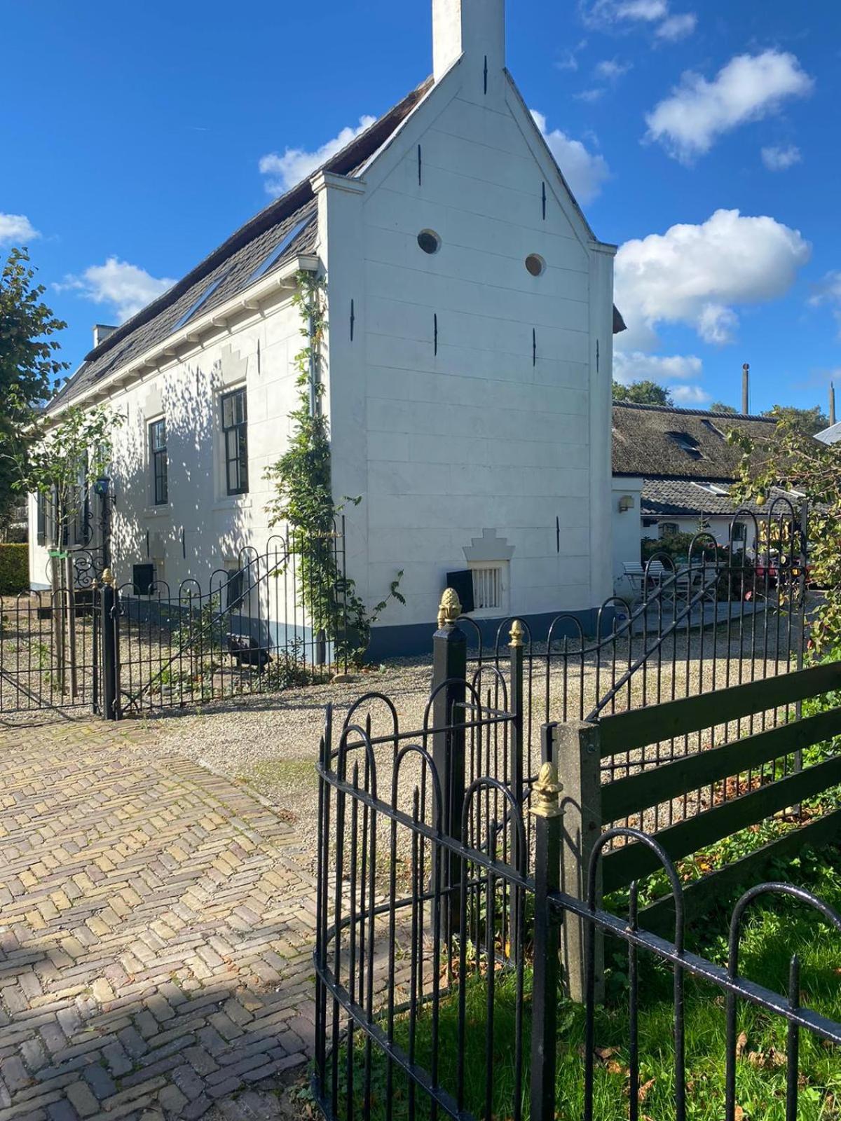 Beautiful renovated Farmhouse