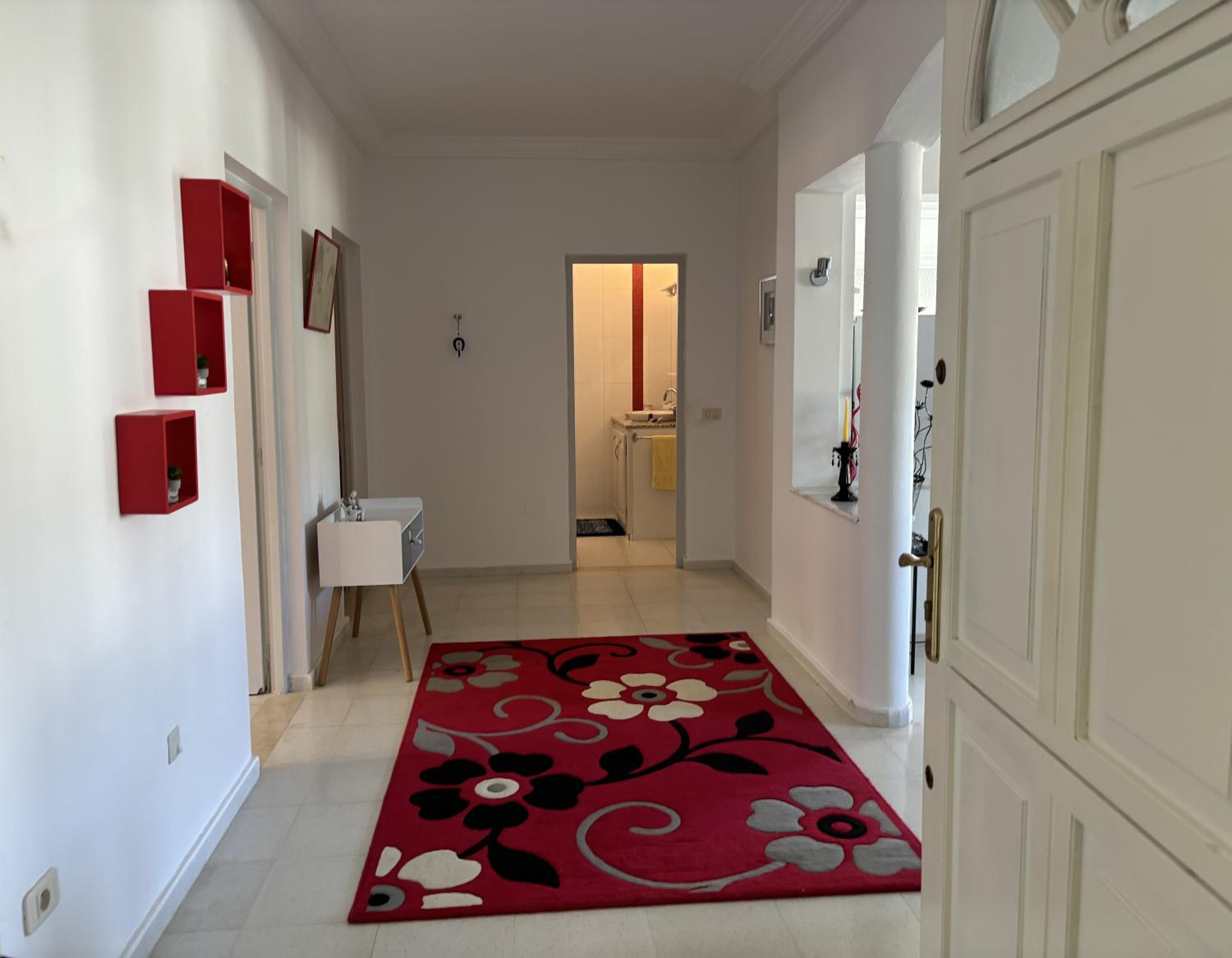 Maison du Laurier Rose view 4