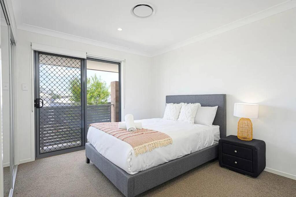 Sydney Cobbitty 4bed house,close Oran Park