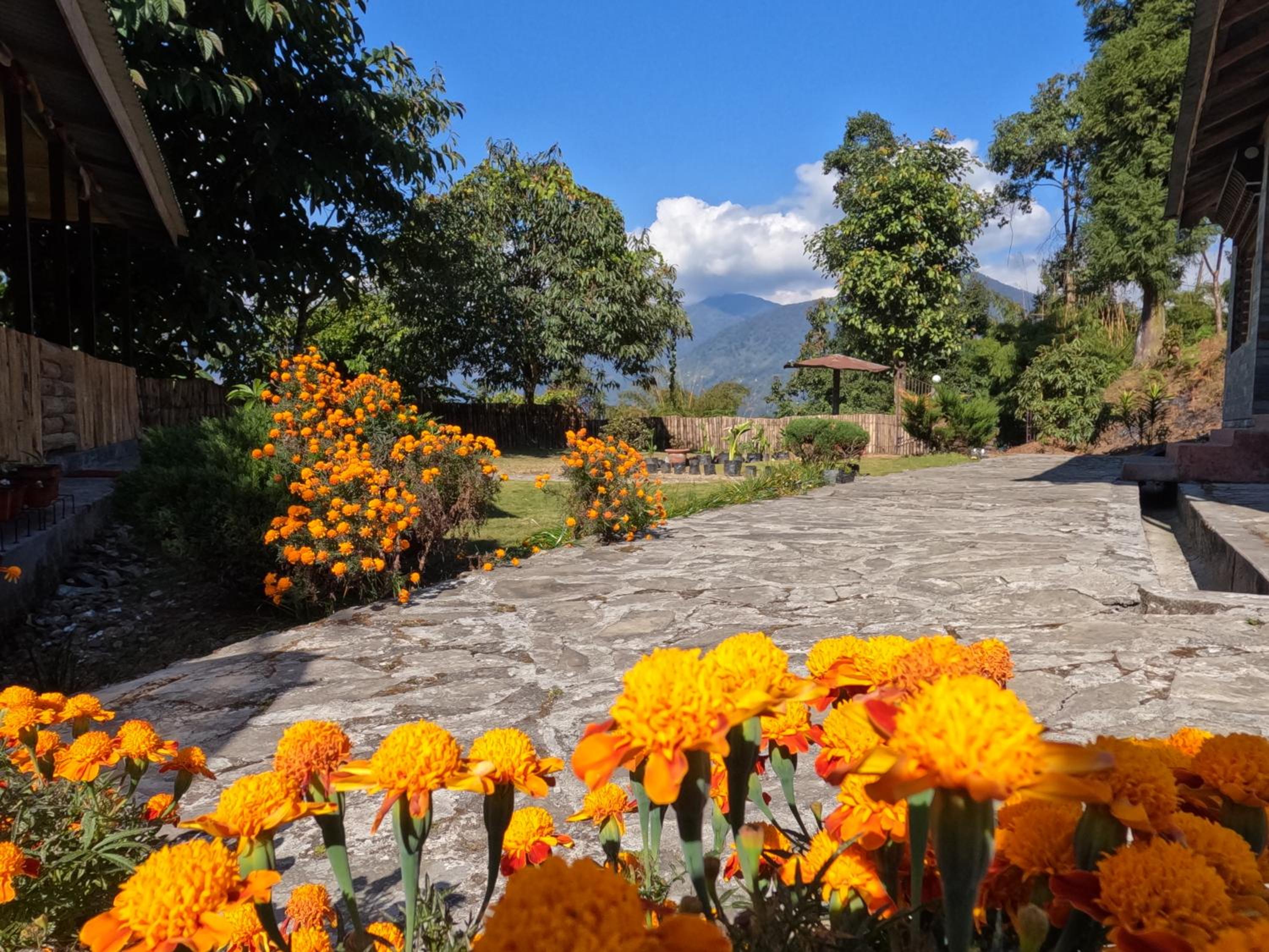 Lamthang Retreat