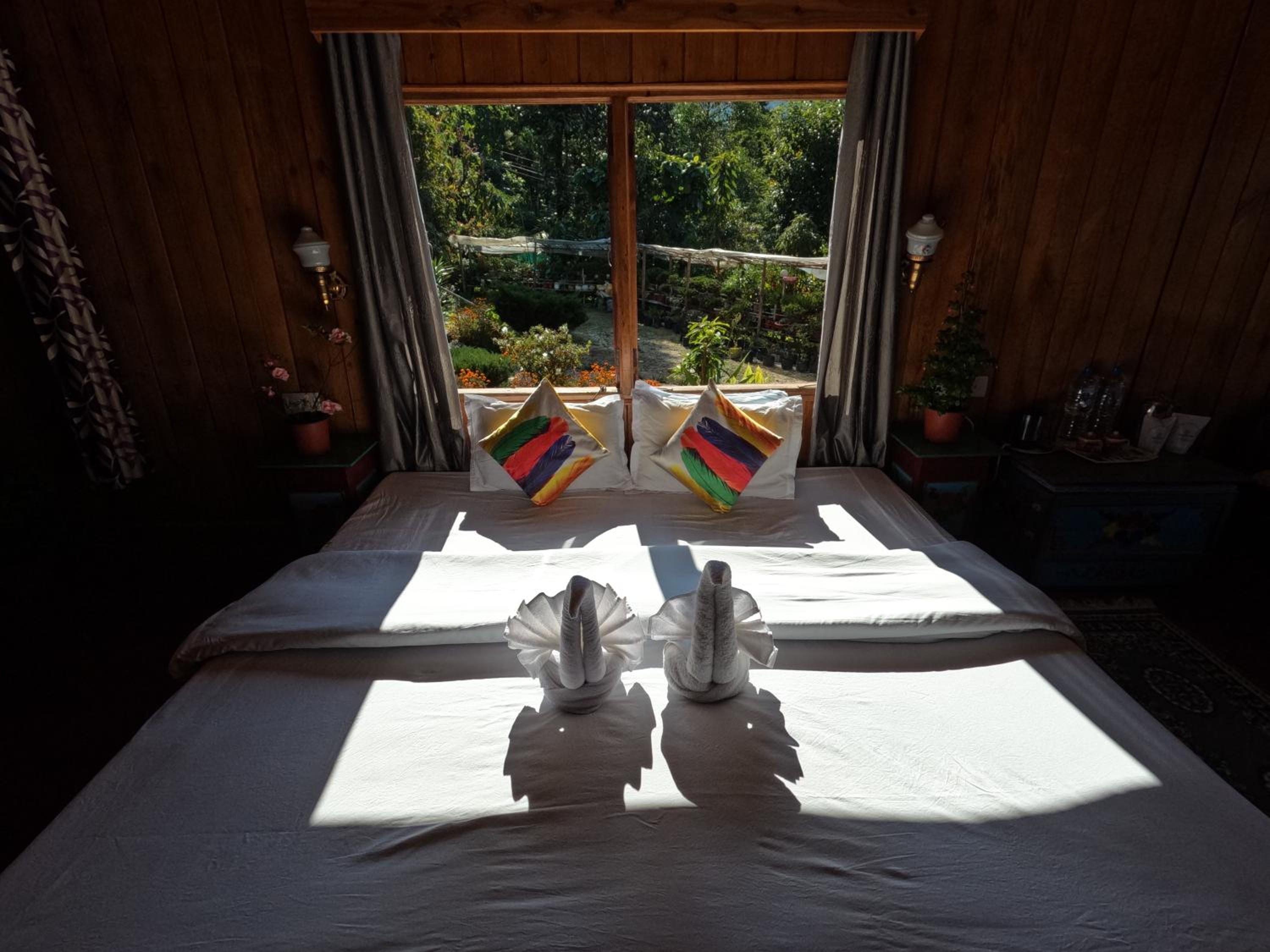 Lamthang Retreat