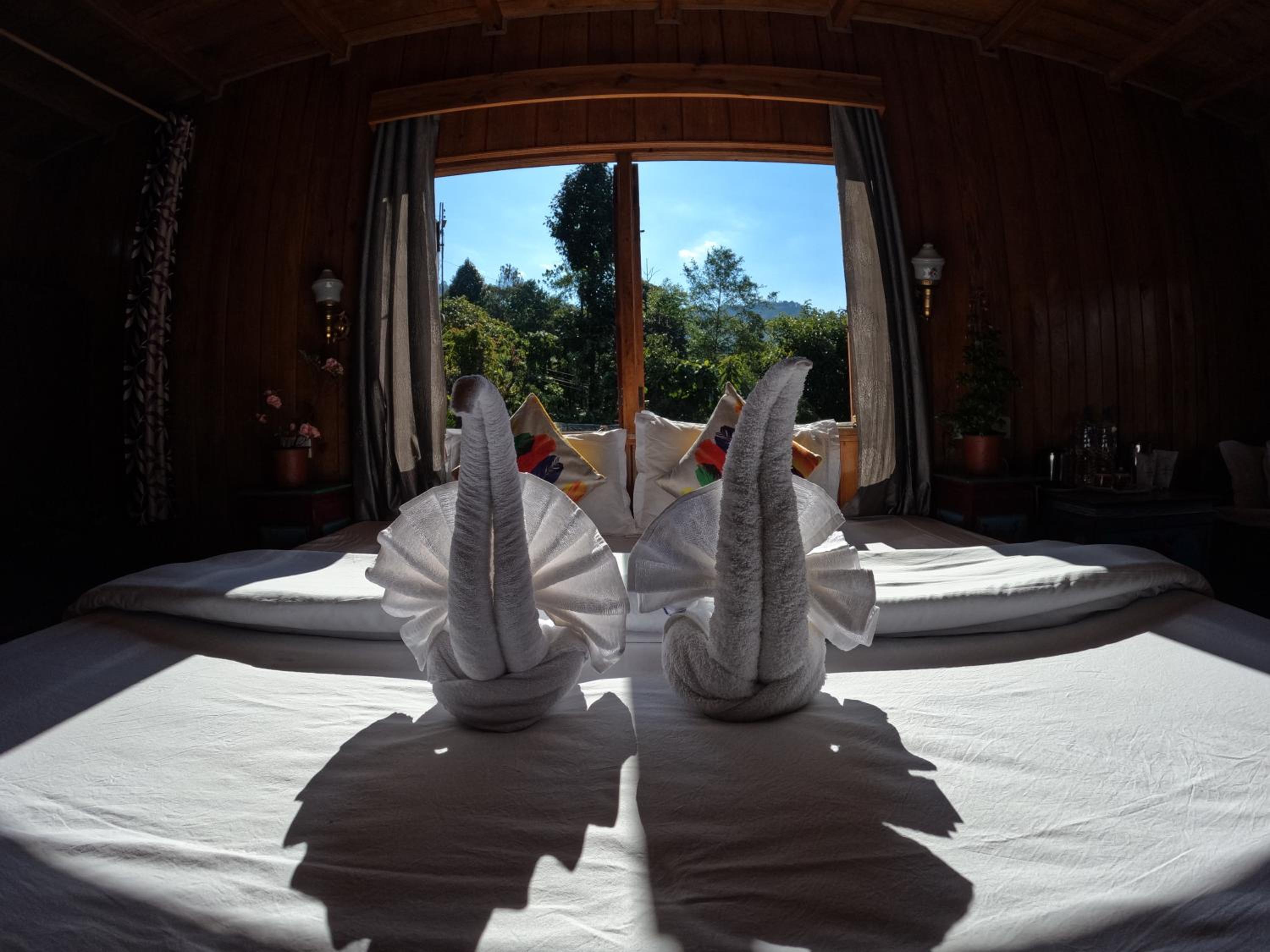 Lamthang Retreat