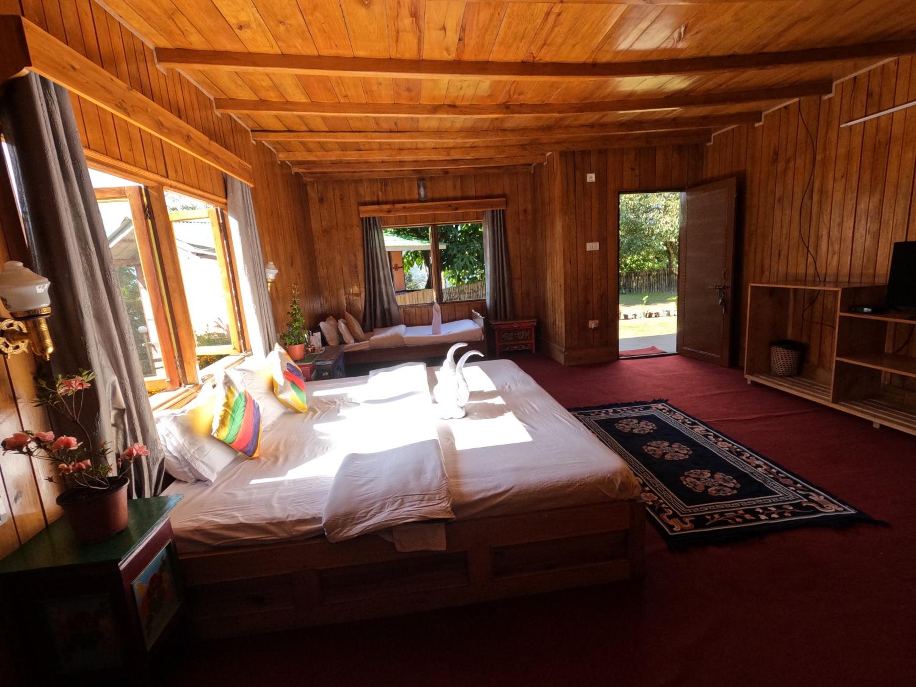 Lamthang Retreat