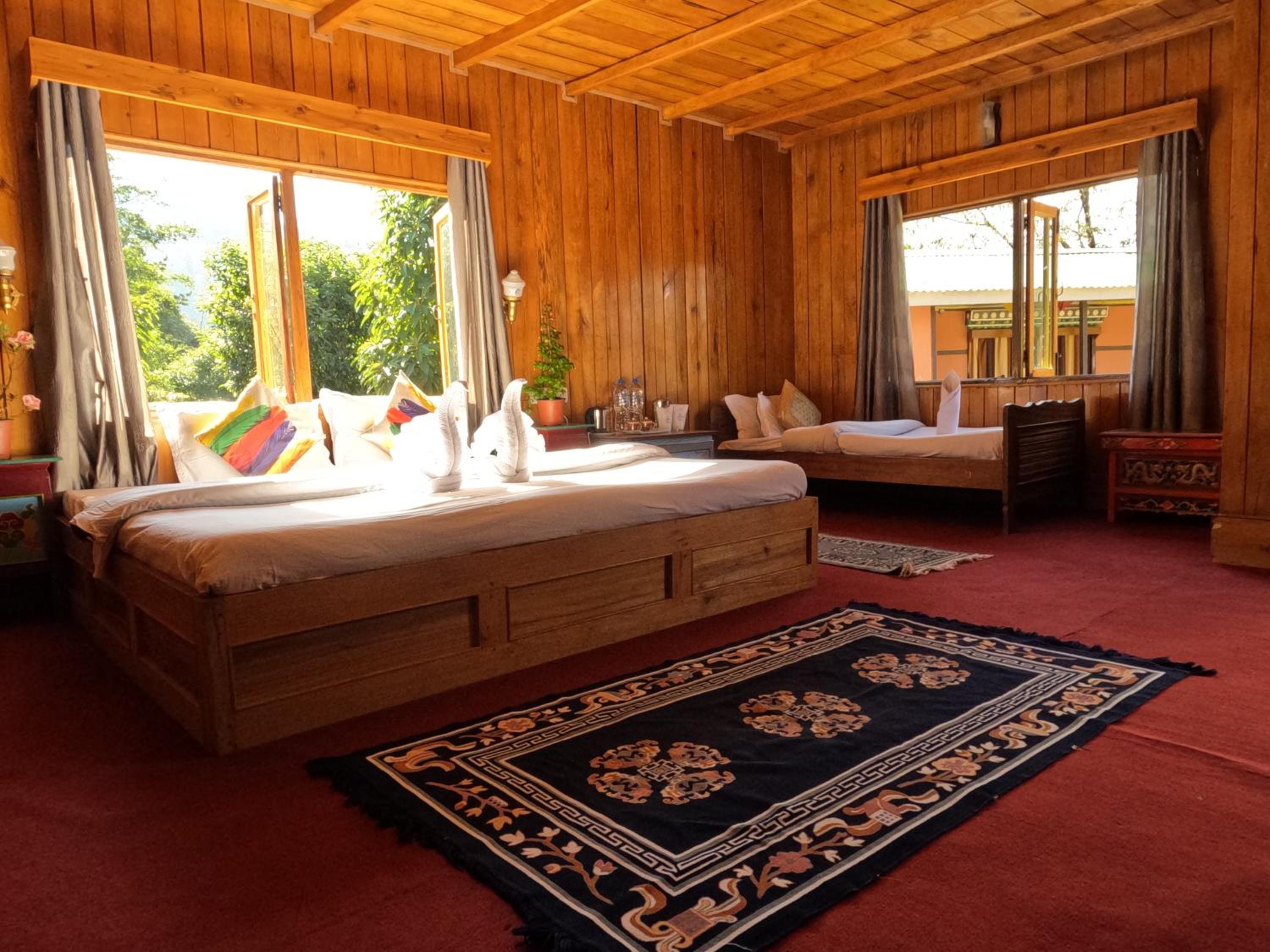 Lamthang Retreat