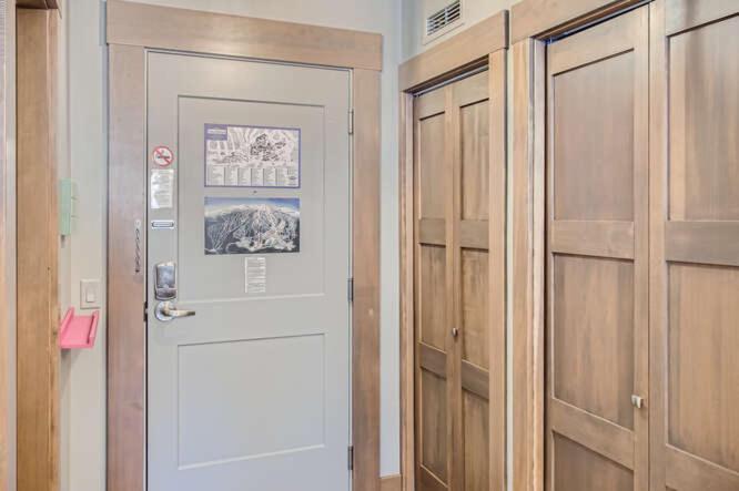 Stonegate Resort Unit B107