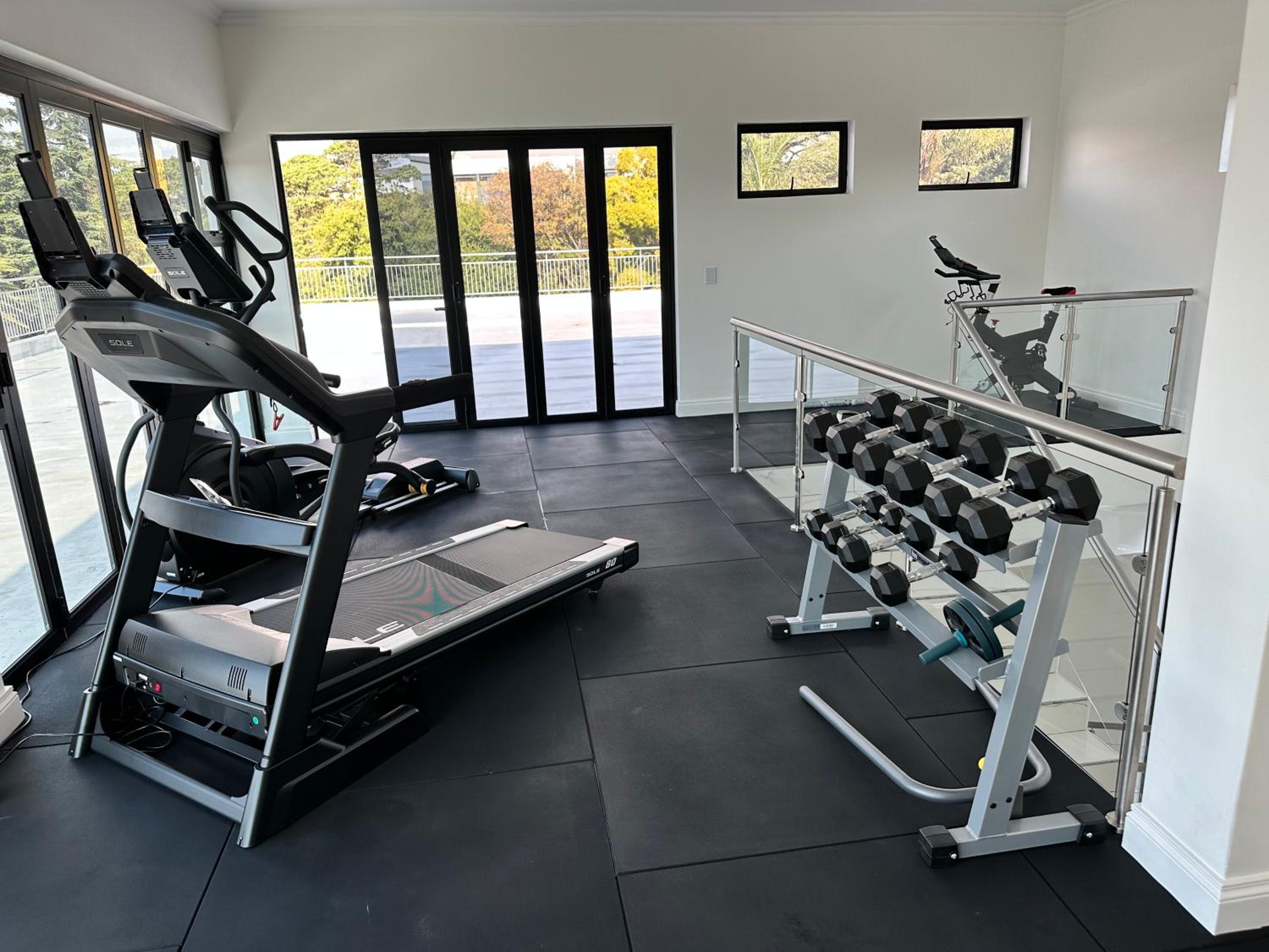 H & H Boutique & SPA view 5