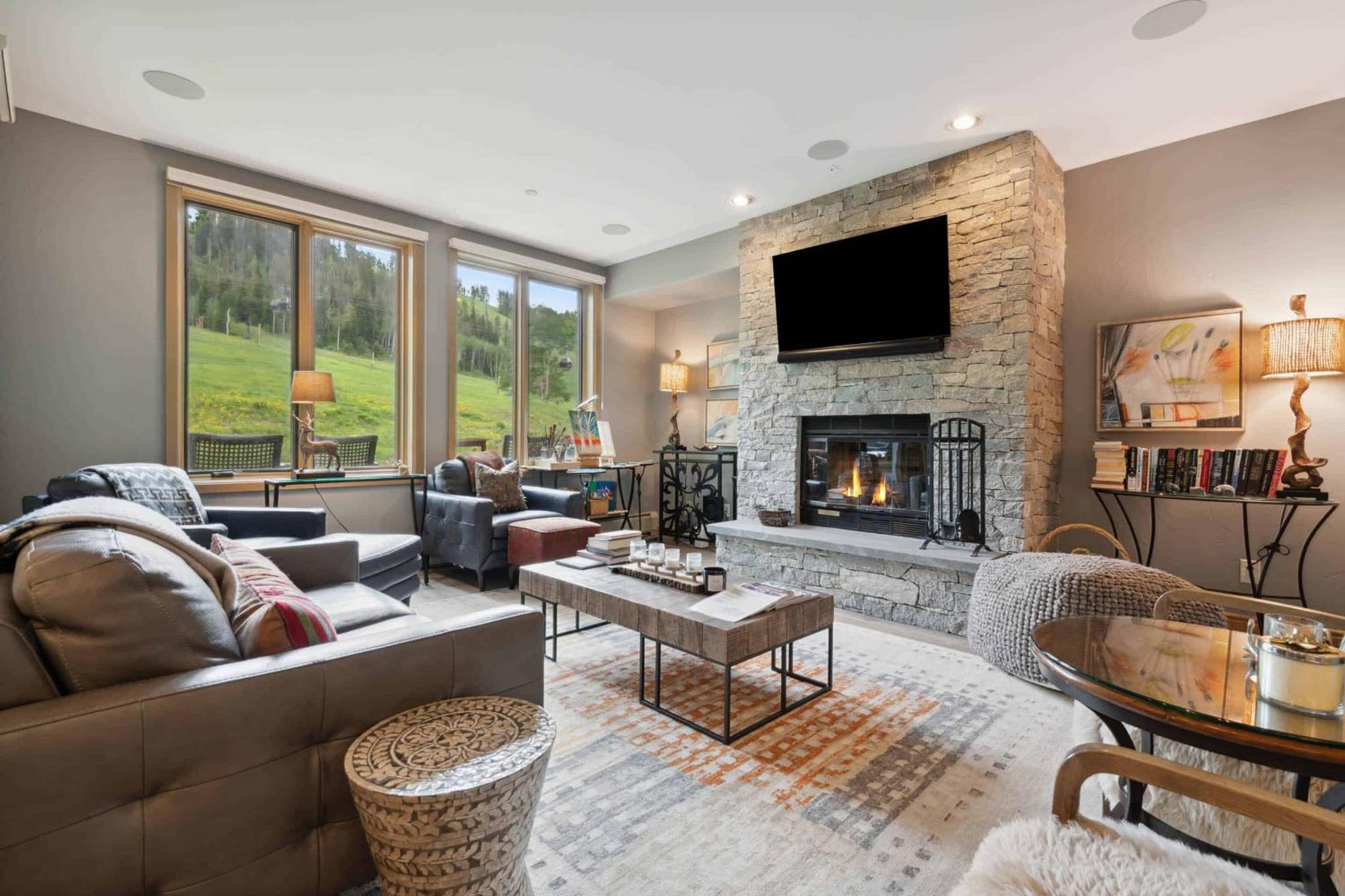 Highlands Slopeside 214 by East West Hospitality view 4